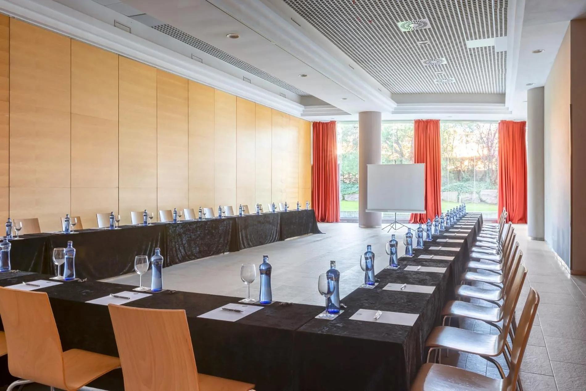 Meeting/conference room in Acta Sant Just