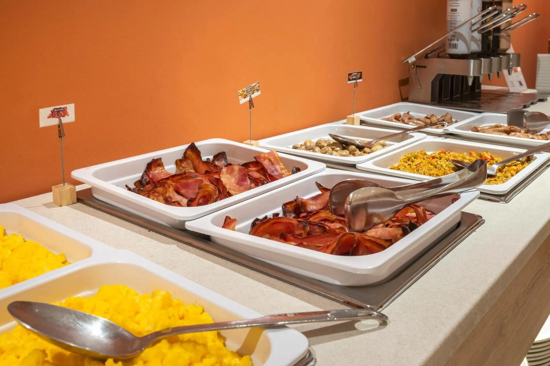 Breakfast in Acta Sant Just