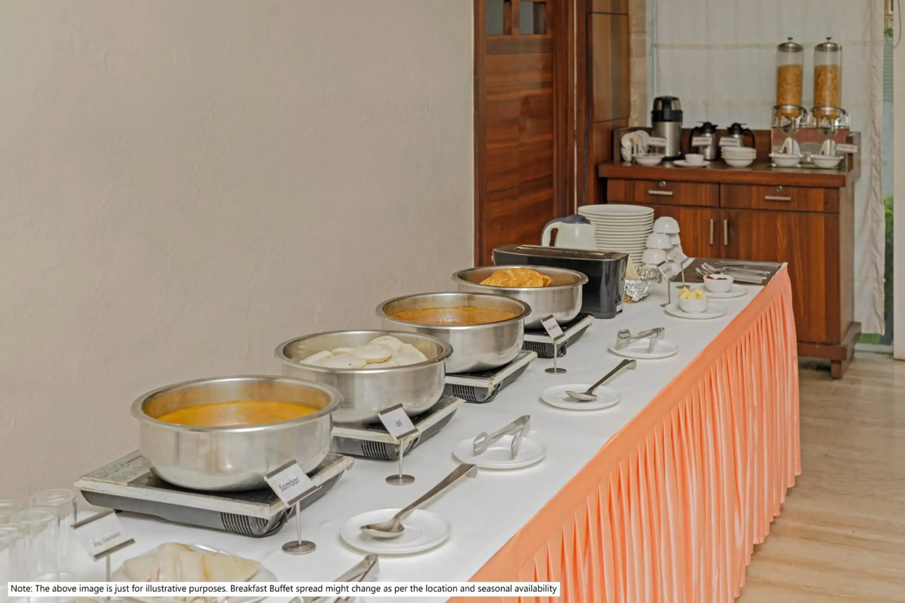 Breakfast in Treebo The Empire Near Taj Mahal Agra Breakfast in Treebo The Empire Near Taj Mahal Agra