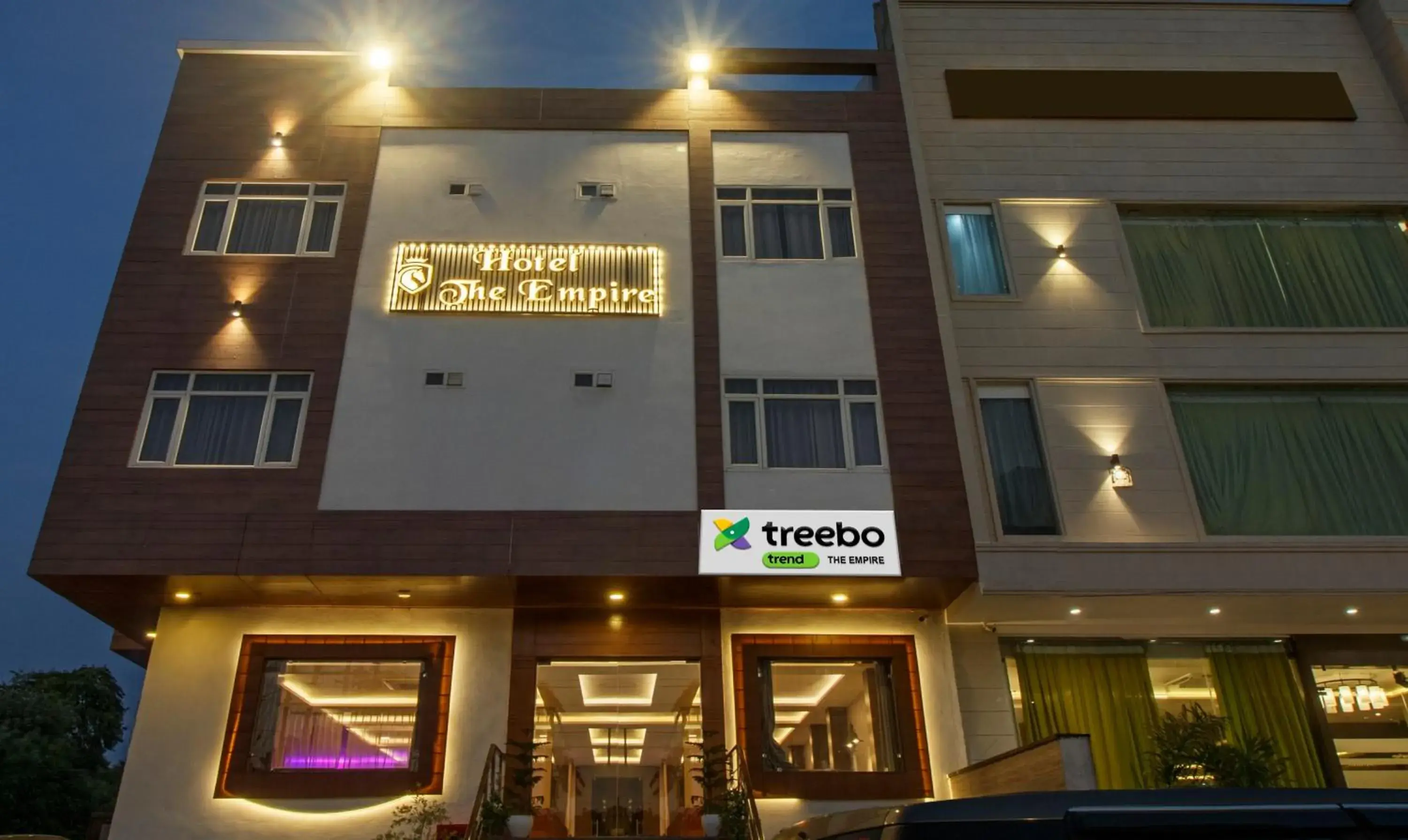 Property building in Treebo The Empire Near Taj Mahal Agra Property building in Treebo The Empire Near Taj Mahal Agra