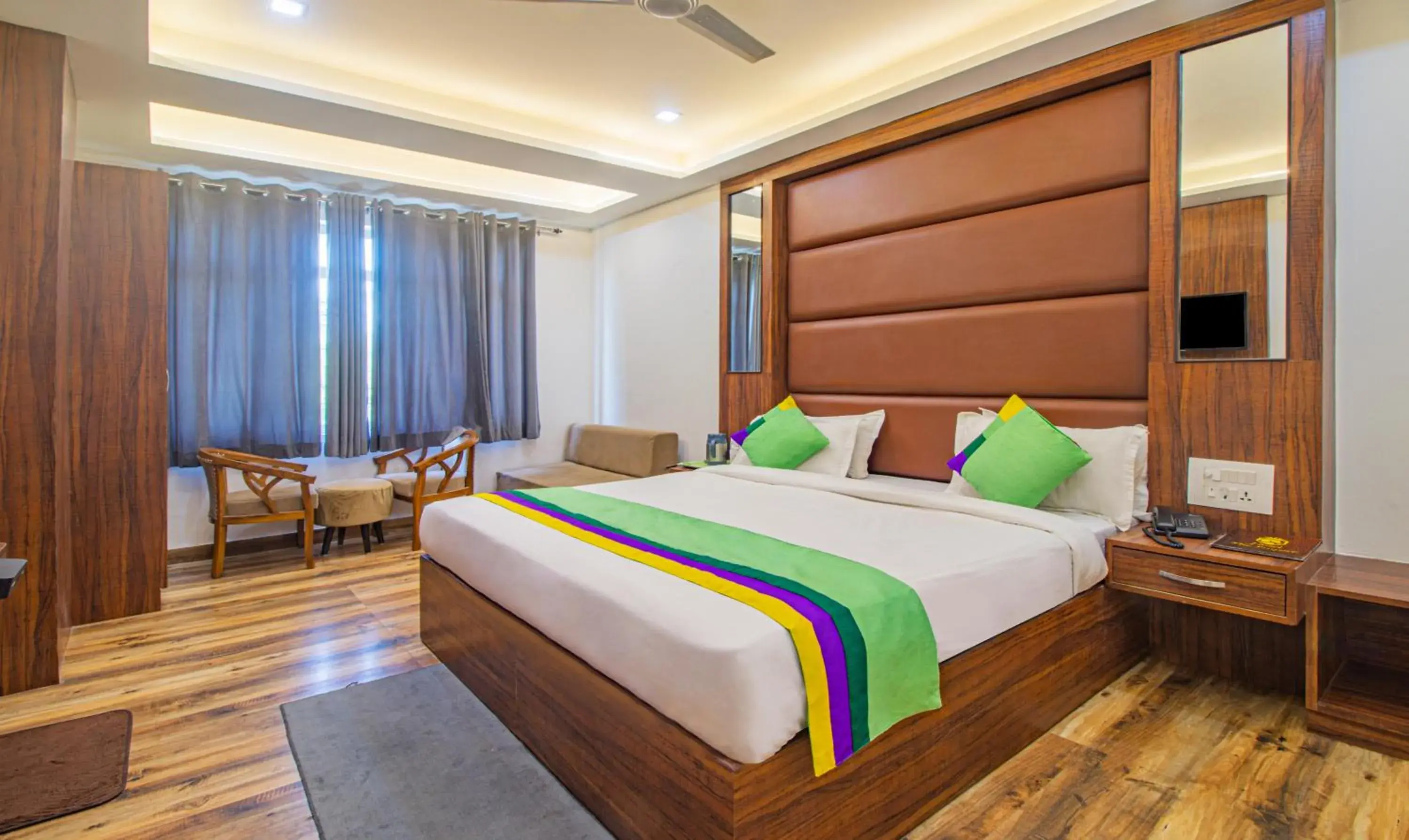 Bedroom, Bed in Treebo The Empire Near Taj Mahal Agra Bedroom, Bed in Treebo The Empire Near Taj Mahal Agra