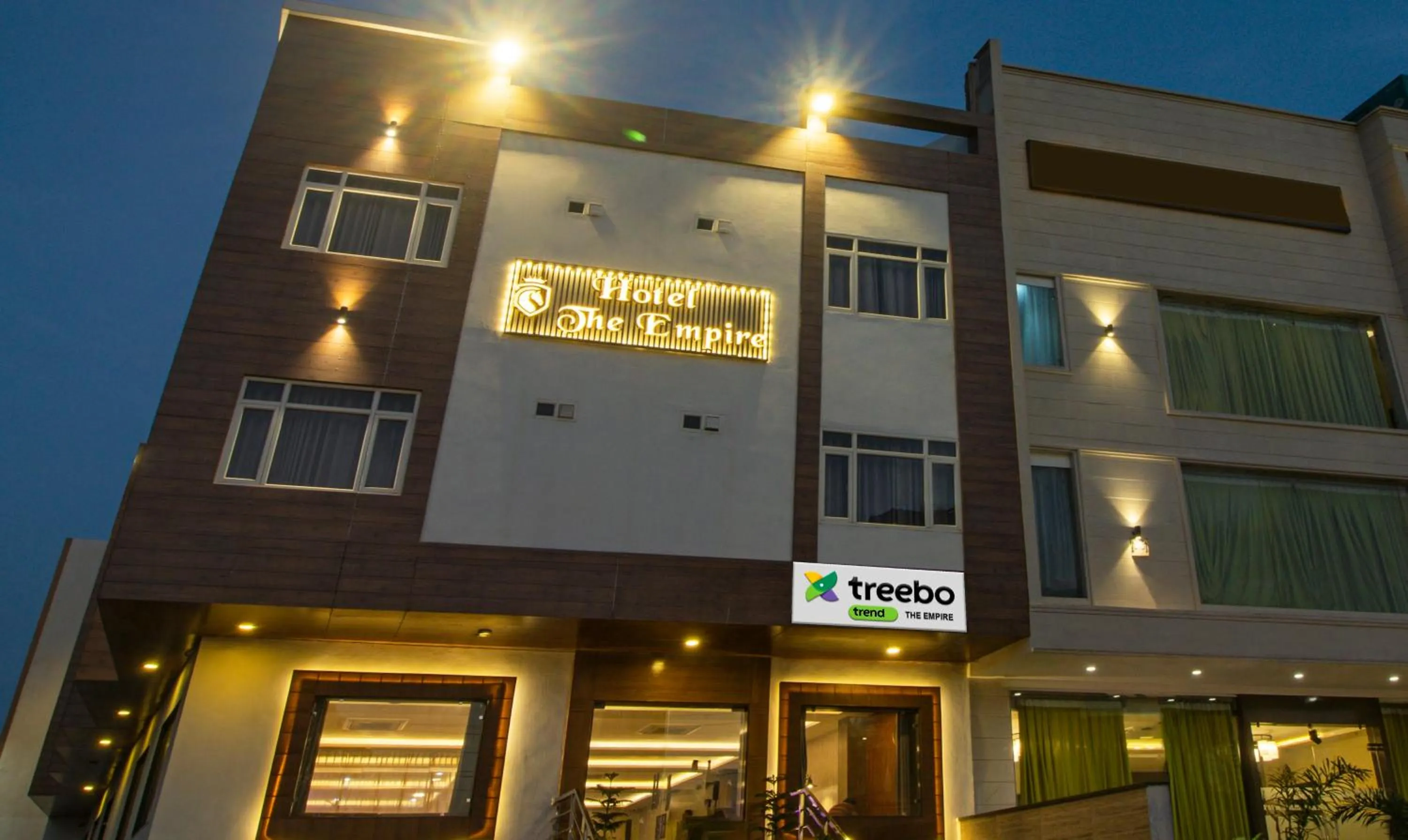 Property building in Treebo The Empire Near Taj Mahal Agra