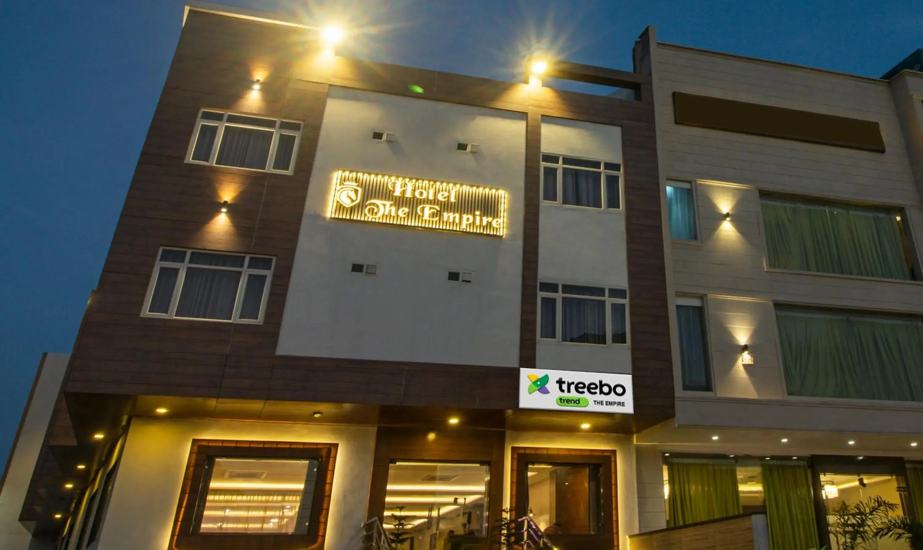 Property building in Treebo The Empire Near Taj Mahal Agra Property building in Treebo The Empire Near Taj Mahal Agra