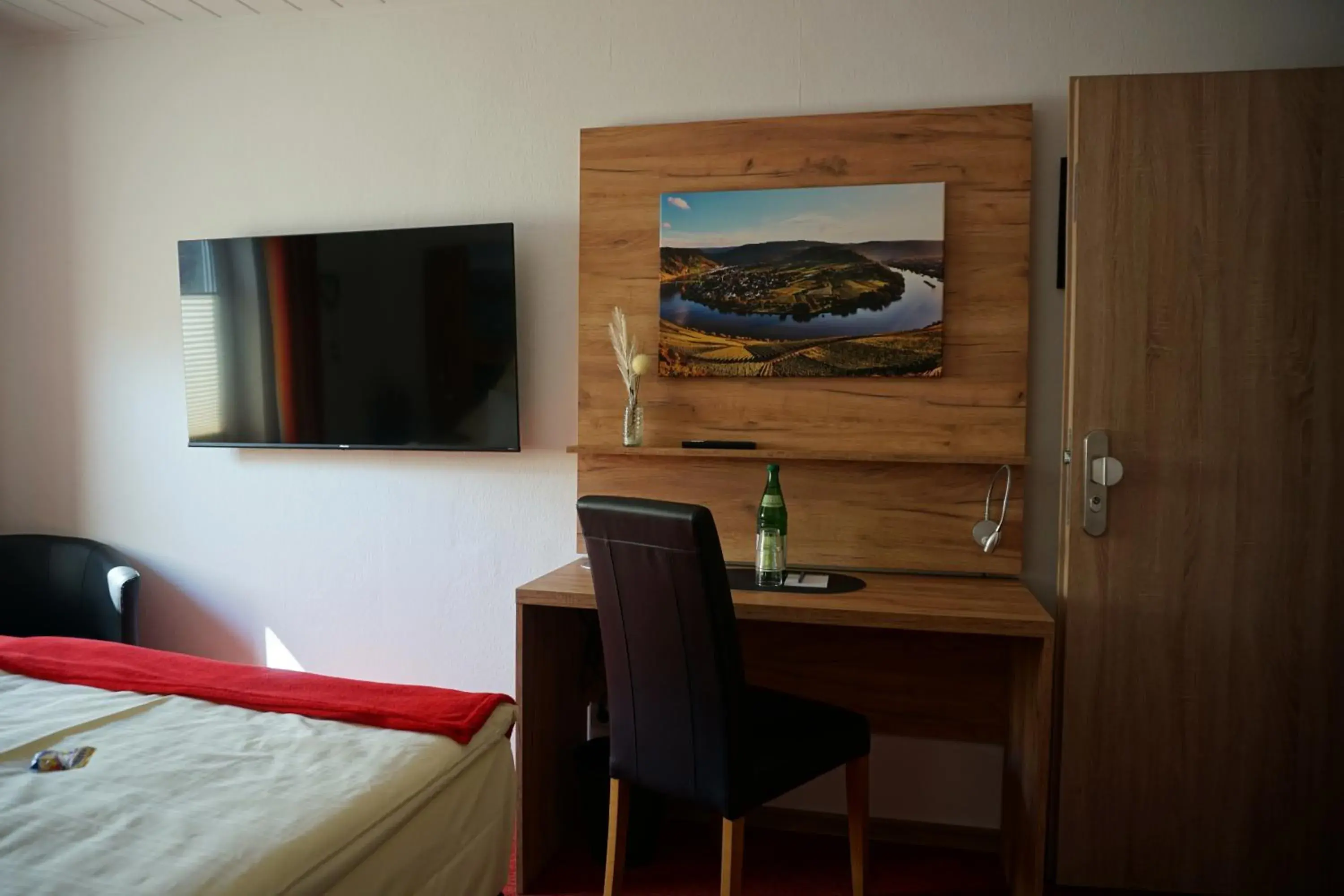 Double Room with Shower in Hotel Jan van Werth Double Room with Shower in Hotel Jan van Werth