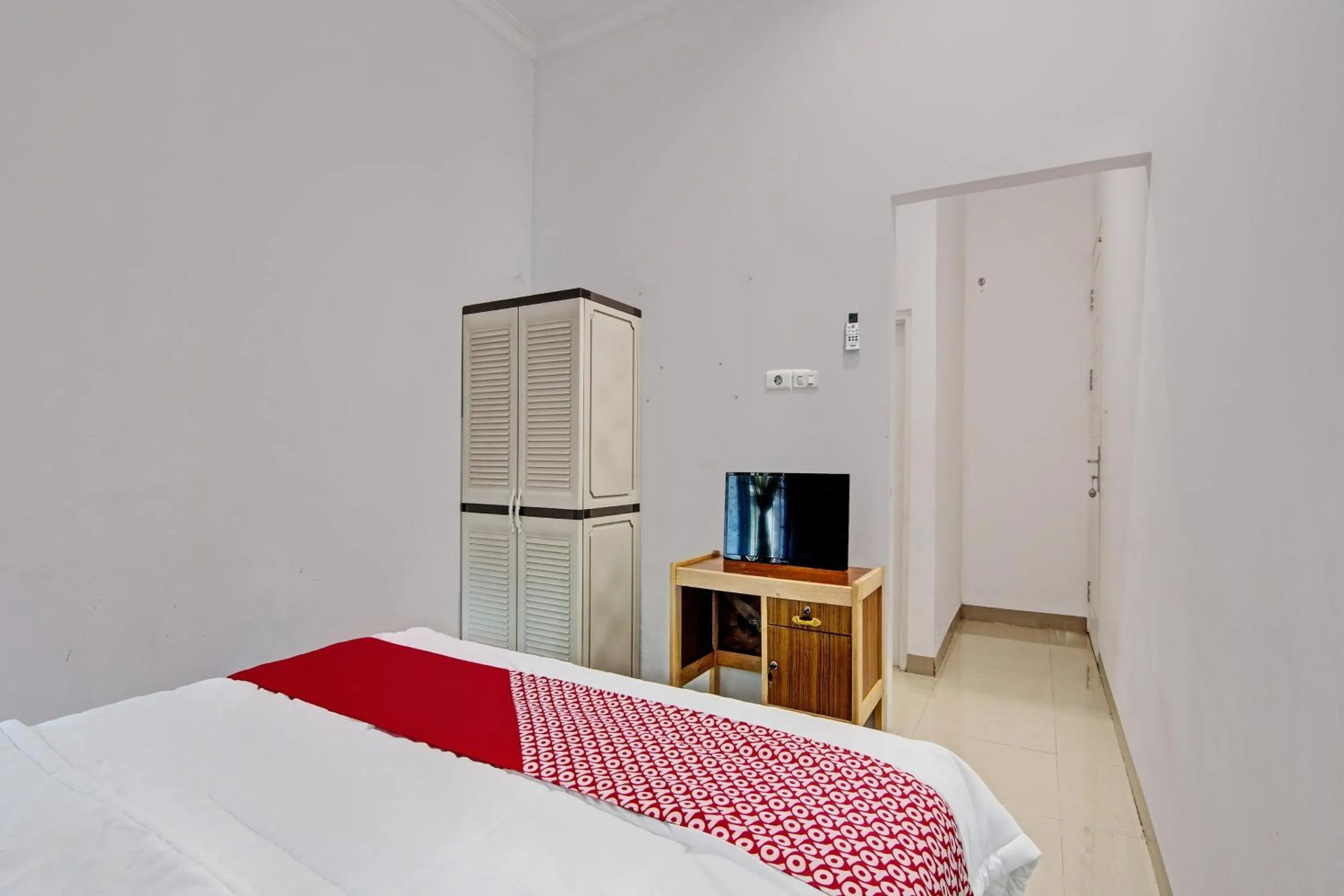 Bedroom, Bed in Hotel O Timur Raya Homestay Syariah