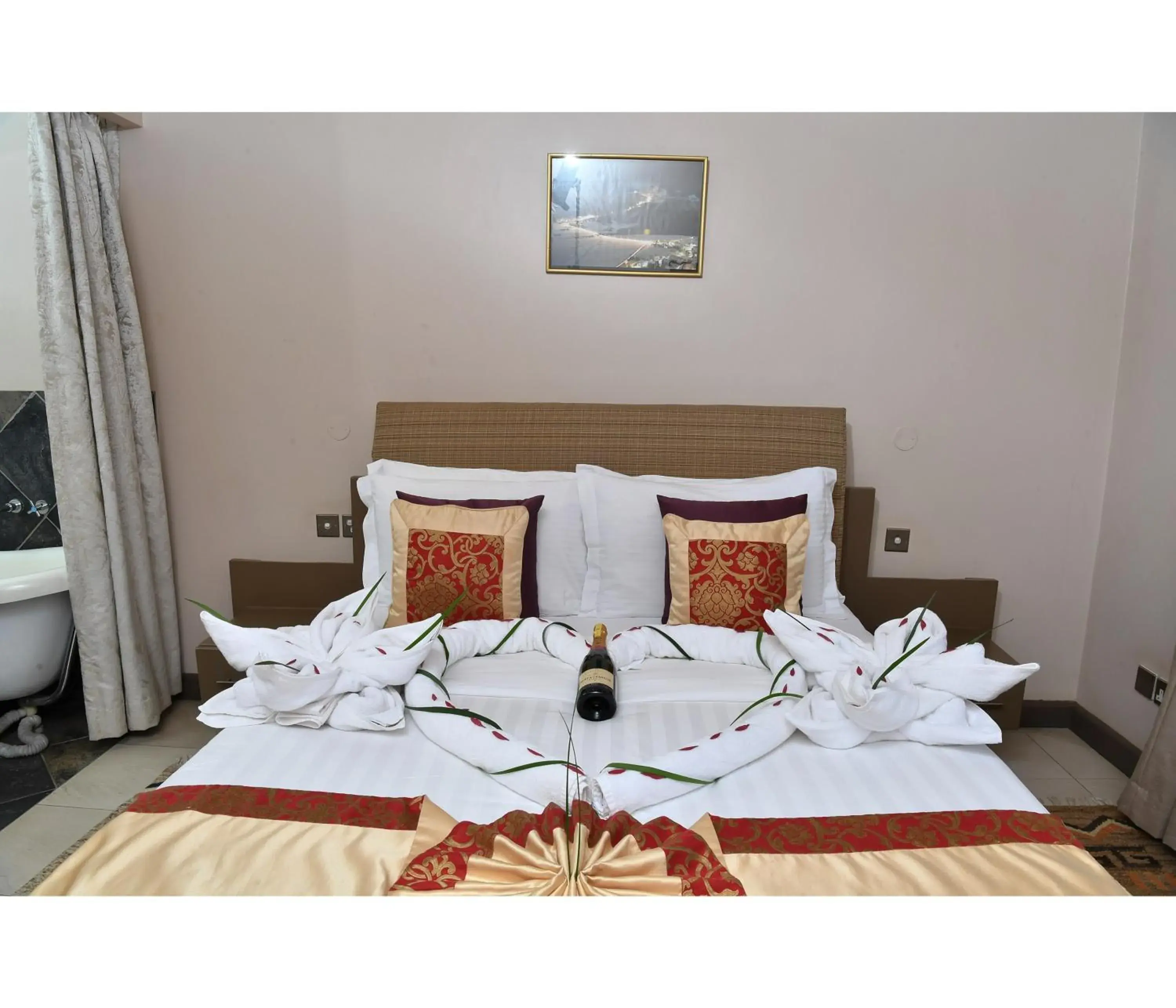 Superior Double Room in Hillpark Hotel Superior Double Room in Hillpark Hotel