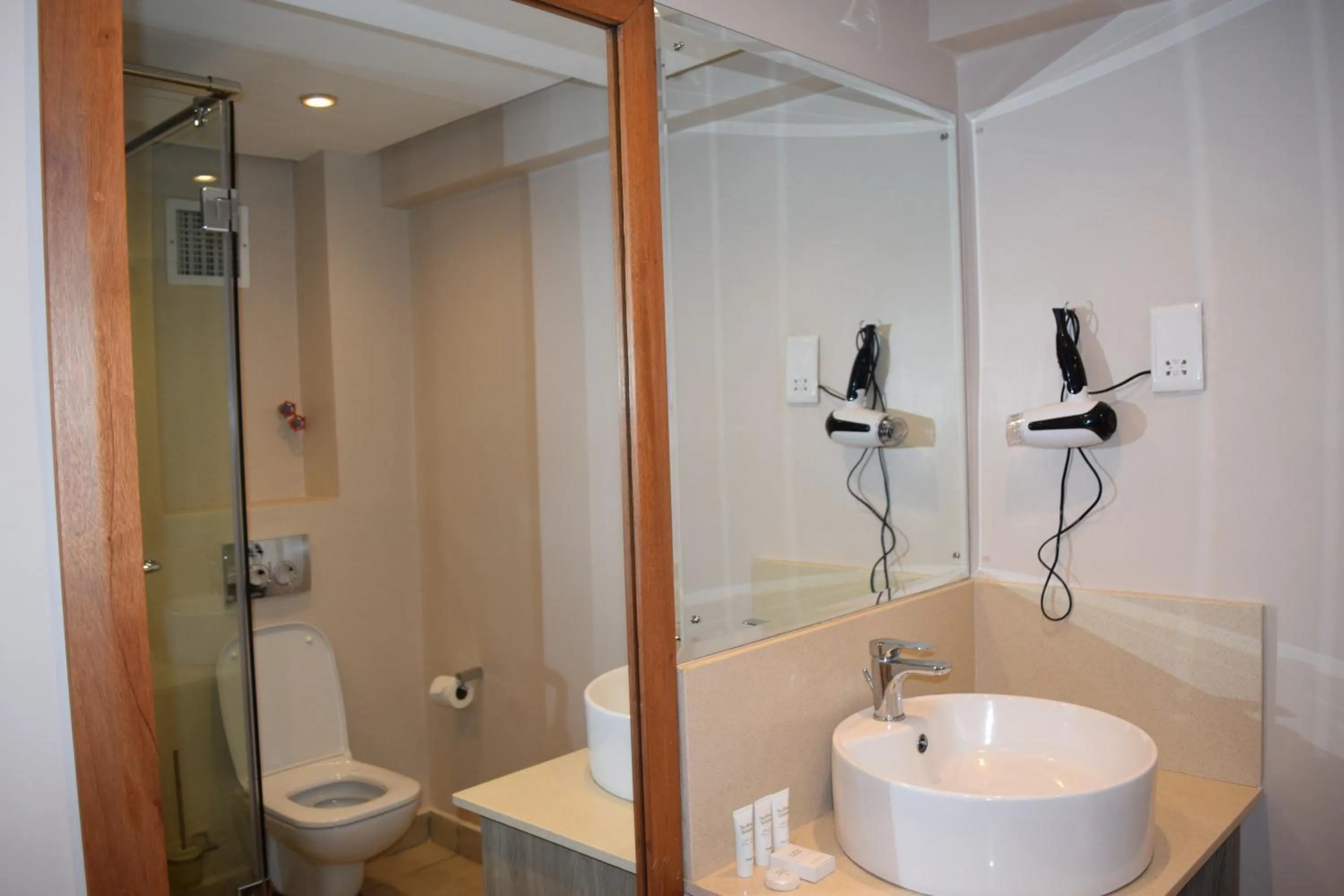 Bathroom in Hillpark Hotel