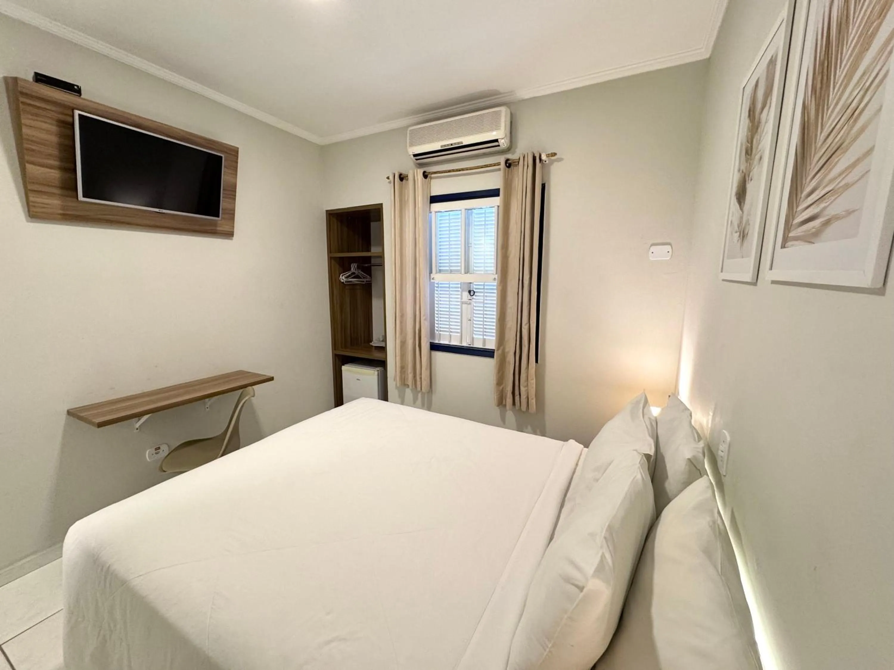 Bedroom, Bed in Hotel Arrastão