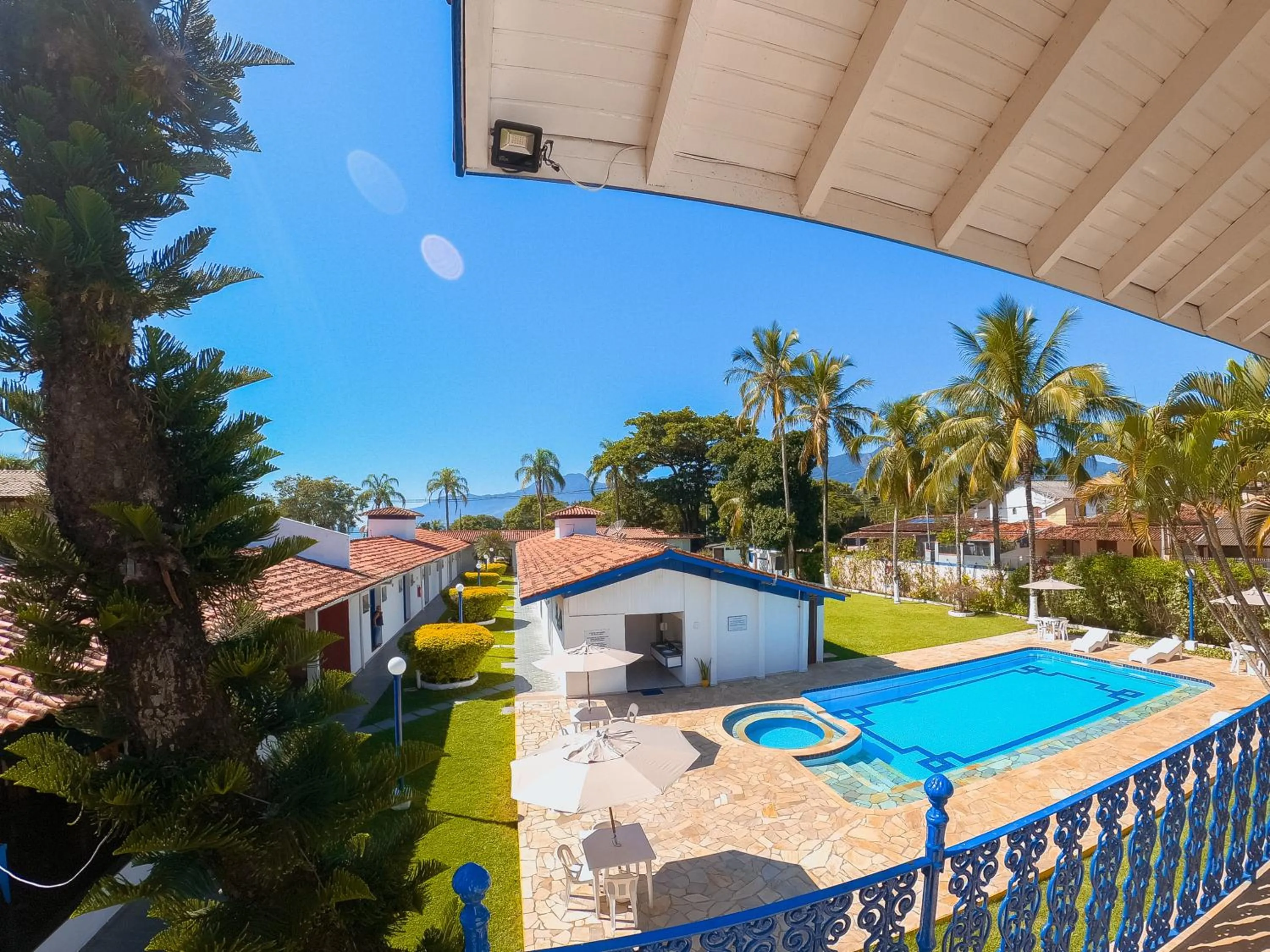 Pool view in Hotel Arrastão