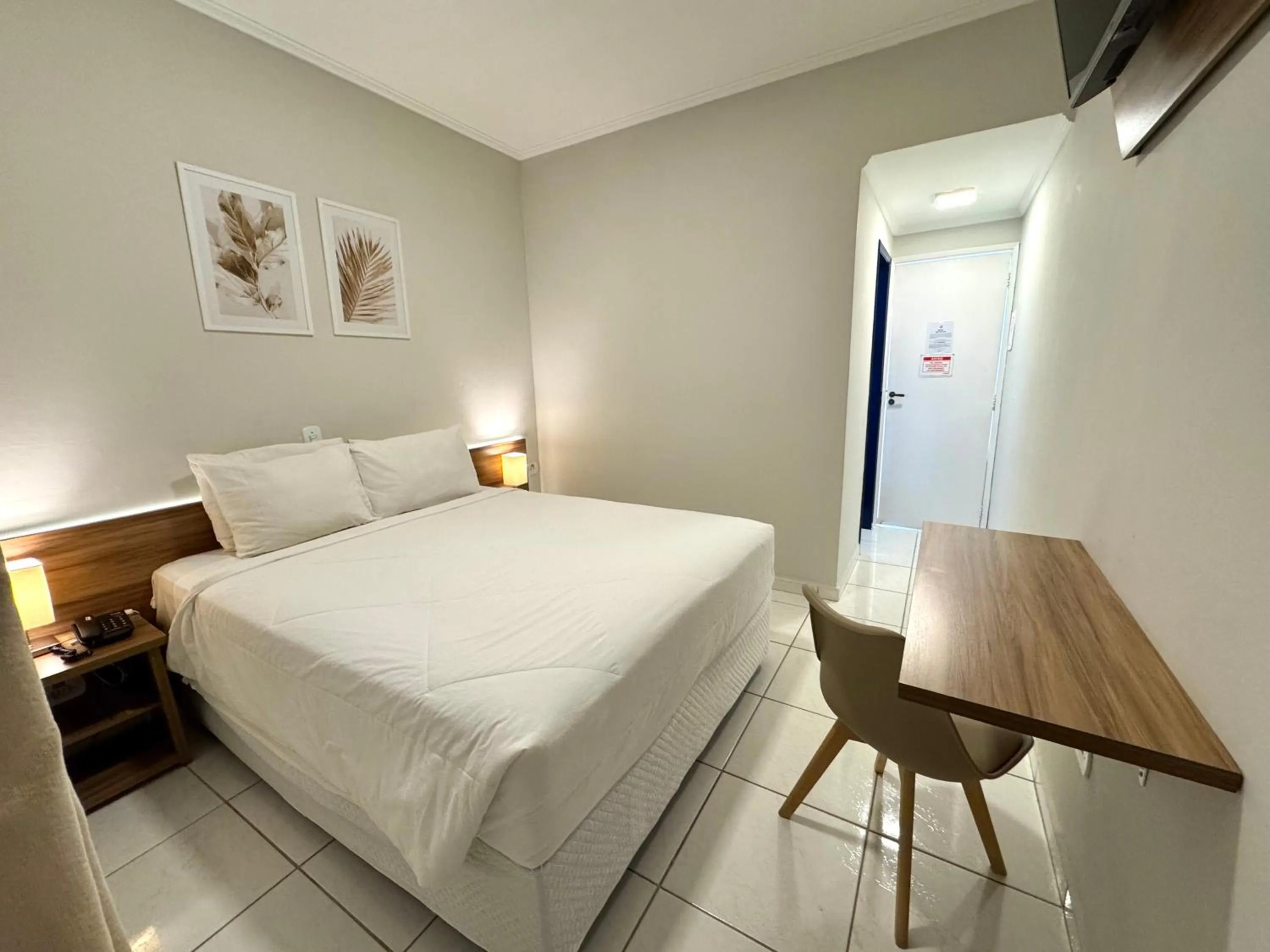 Bedroom, Bed in Hotel Arrastão