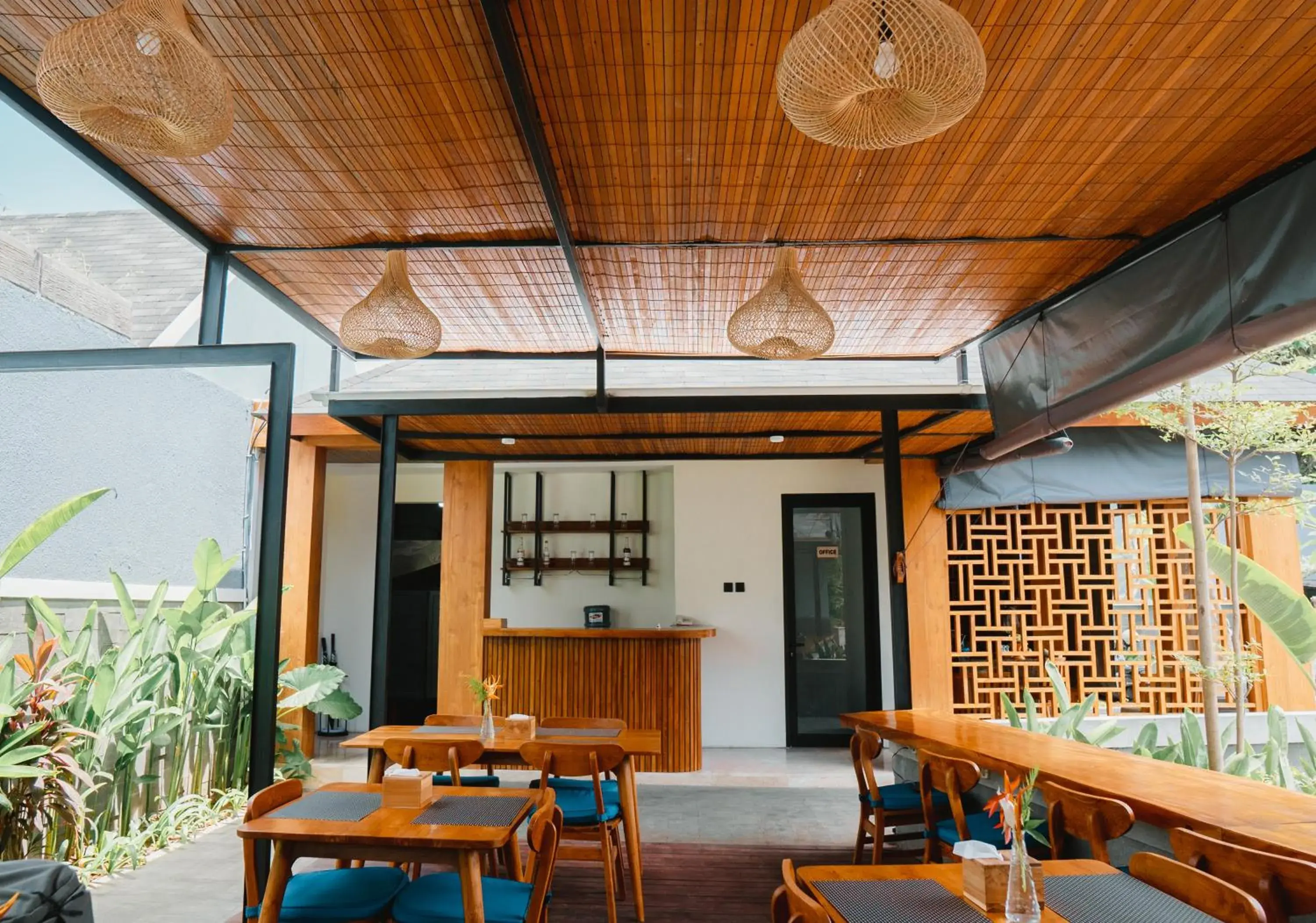 Restaurant/places to eat in Villa Bulan Bali Restaurant/places to eat in Villa Bulan Bali