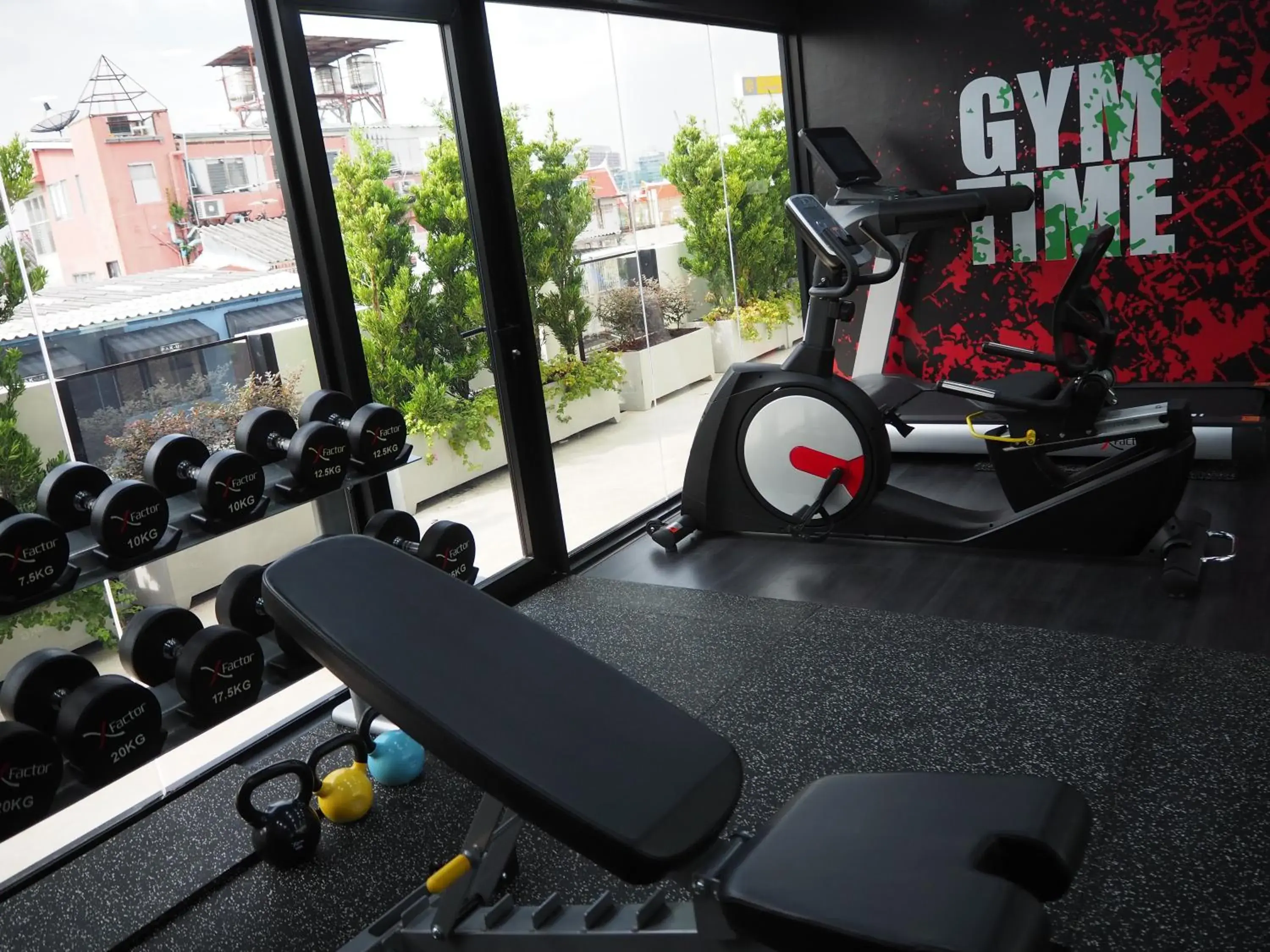 Fitness centre/facilities in The Gravitique Hotel Khaosan Fitness centre/facilities in The Gravitique Hotel Khaosan