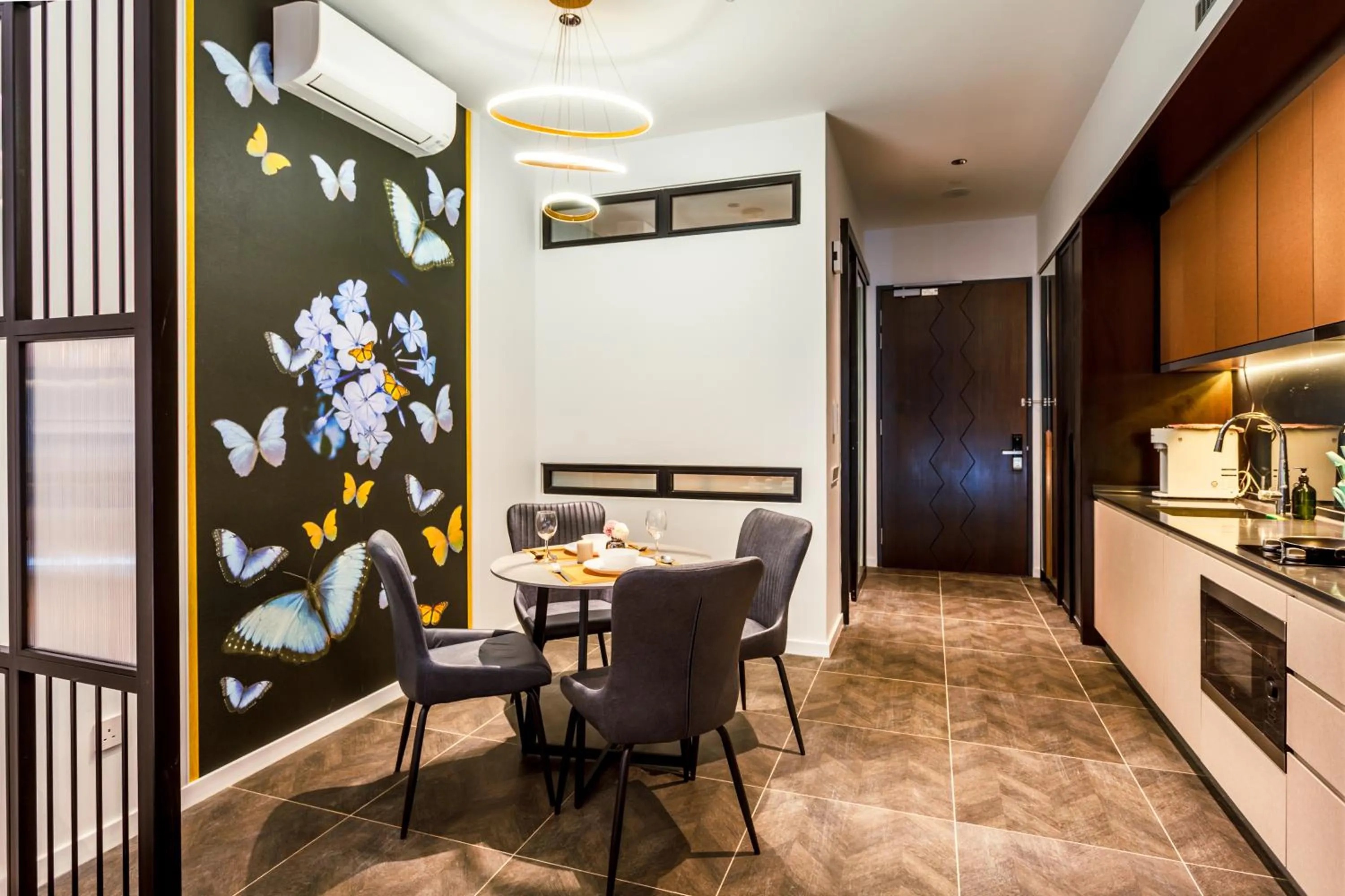 Kitchen or kitchenette in Scarletz Suites KLCC by Mana-Mana