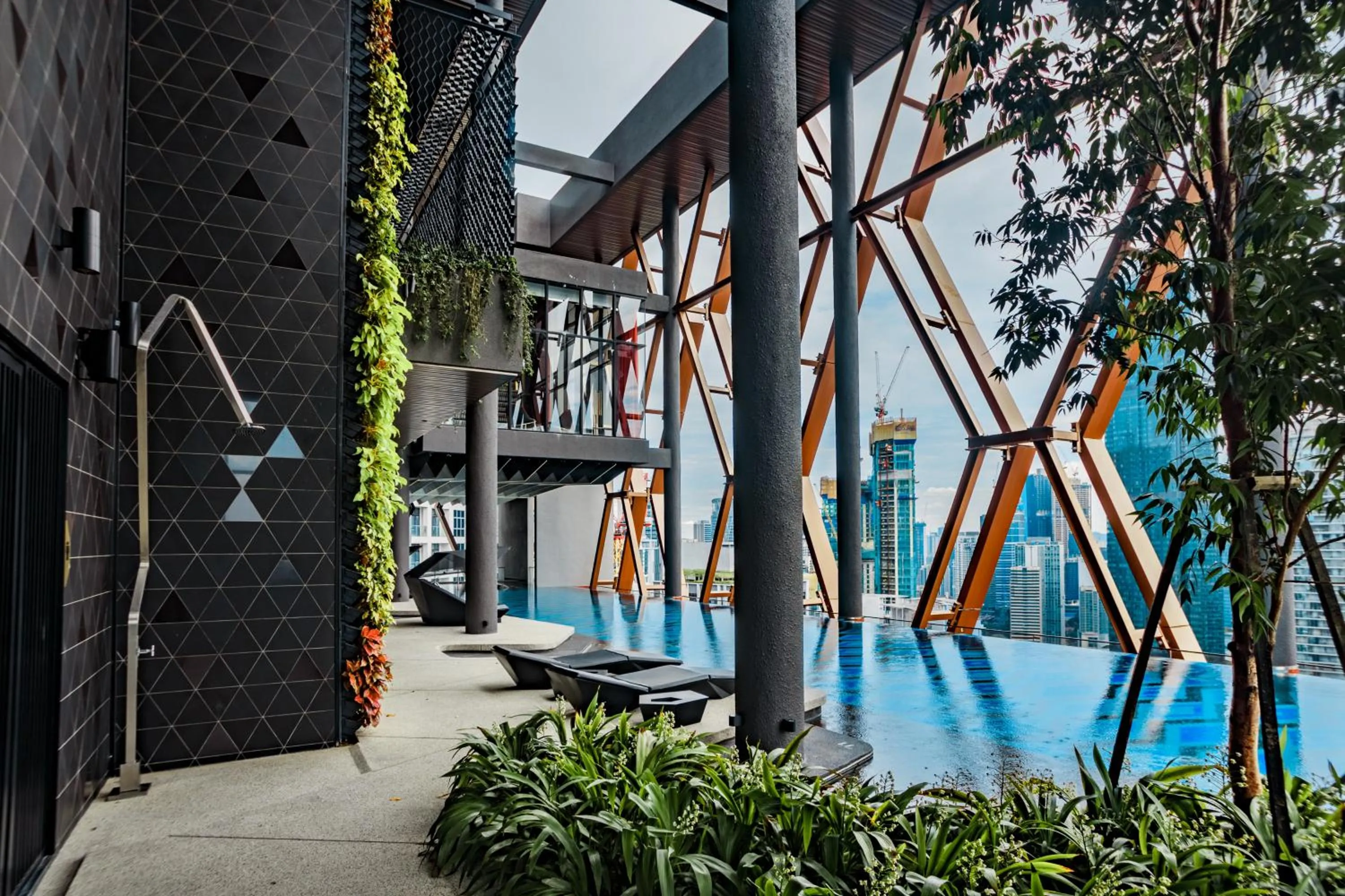 Swimming pool in Scarletz Suites KLCC by Mana-Mana
