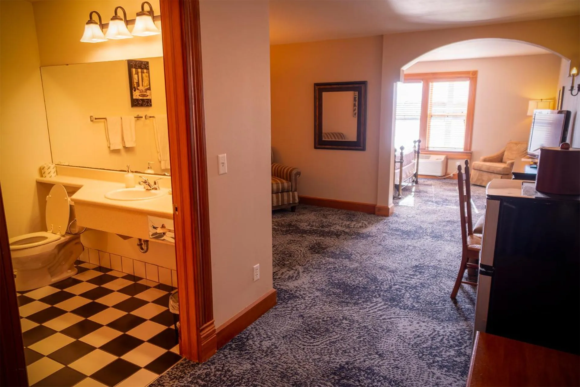 Toilet in Nuk's Executive Suites