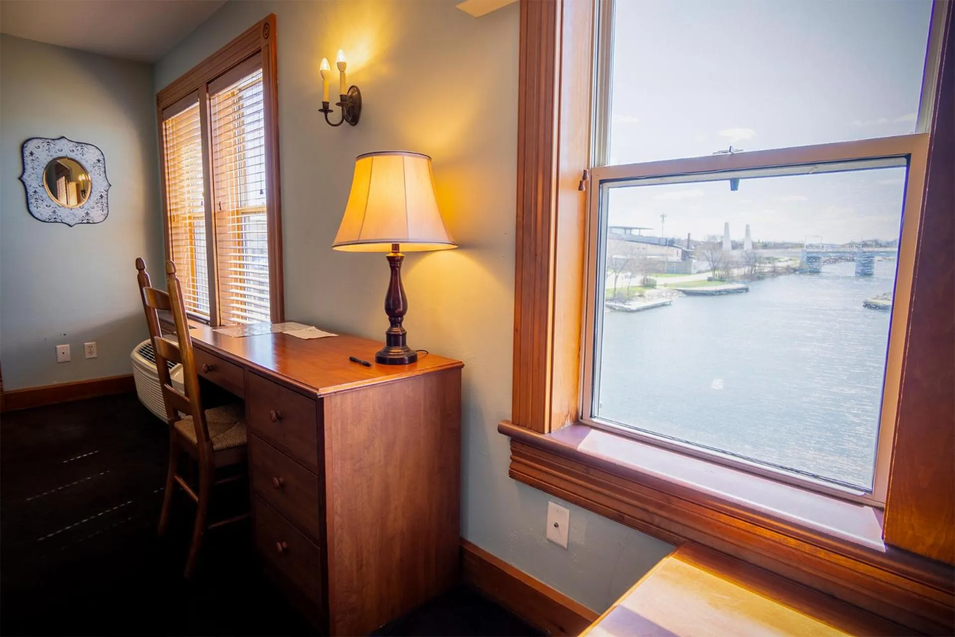 Seating area in Nuk's Executive Suites