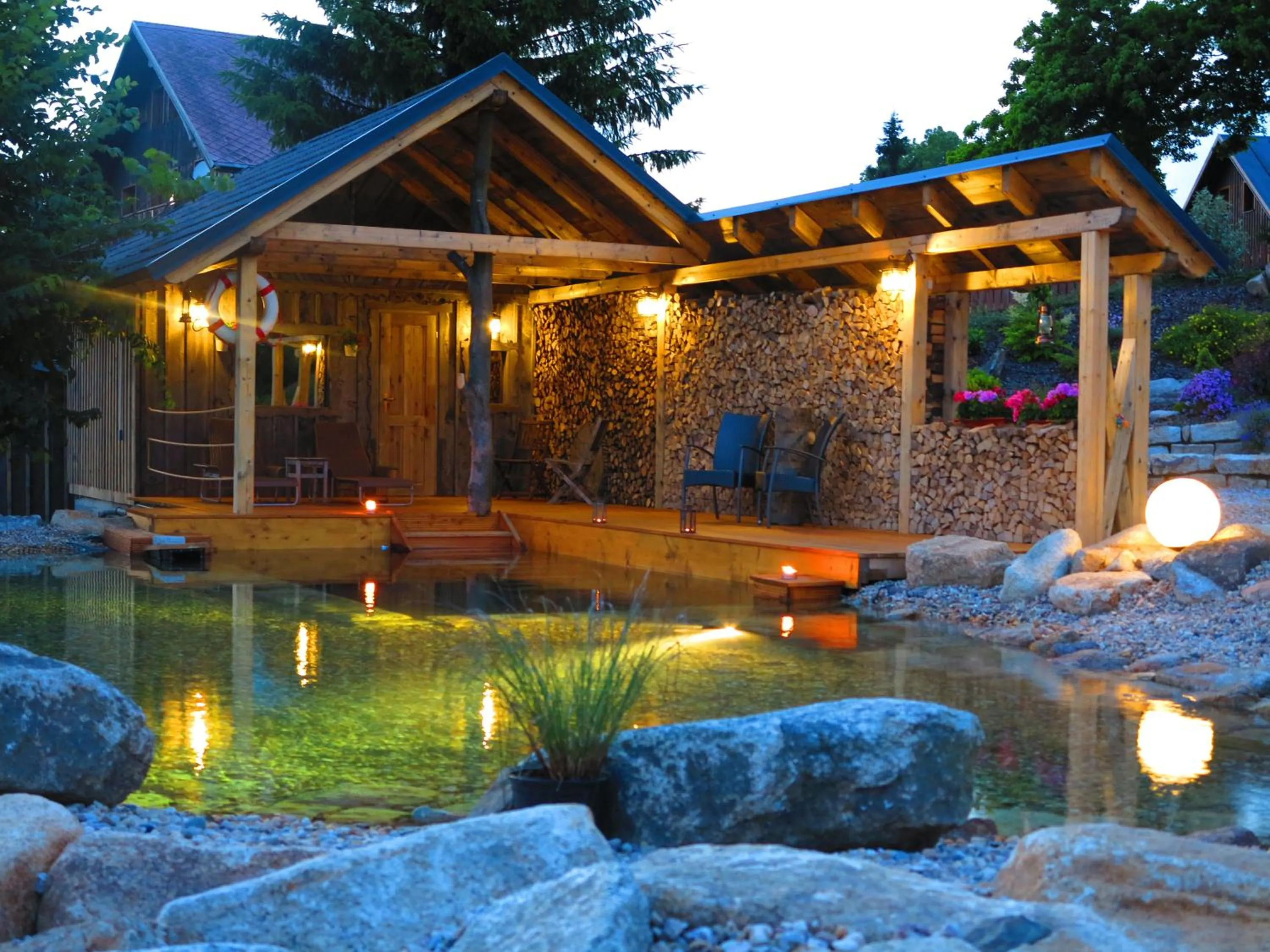 Facade/entrance in Wellness hotel V Nebi