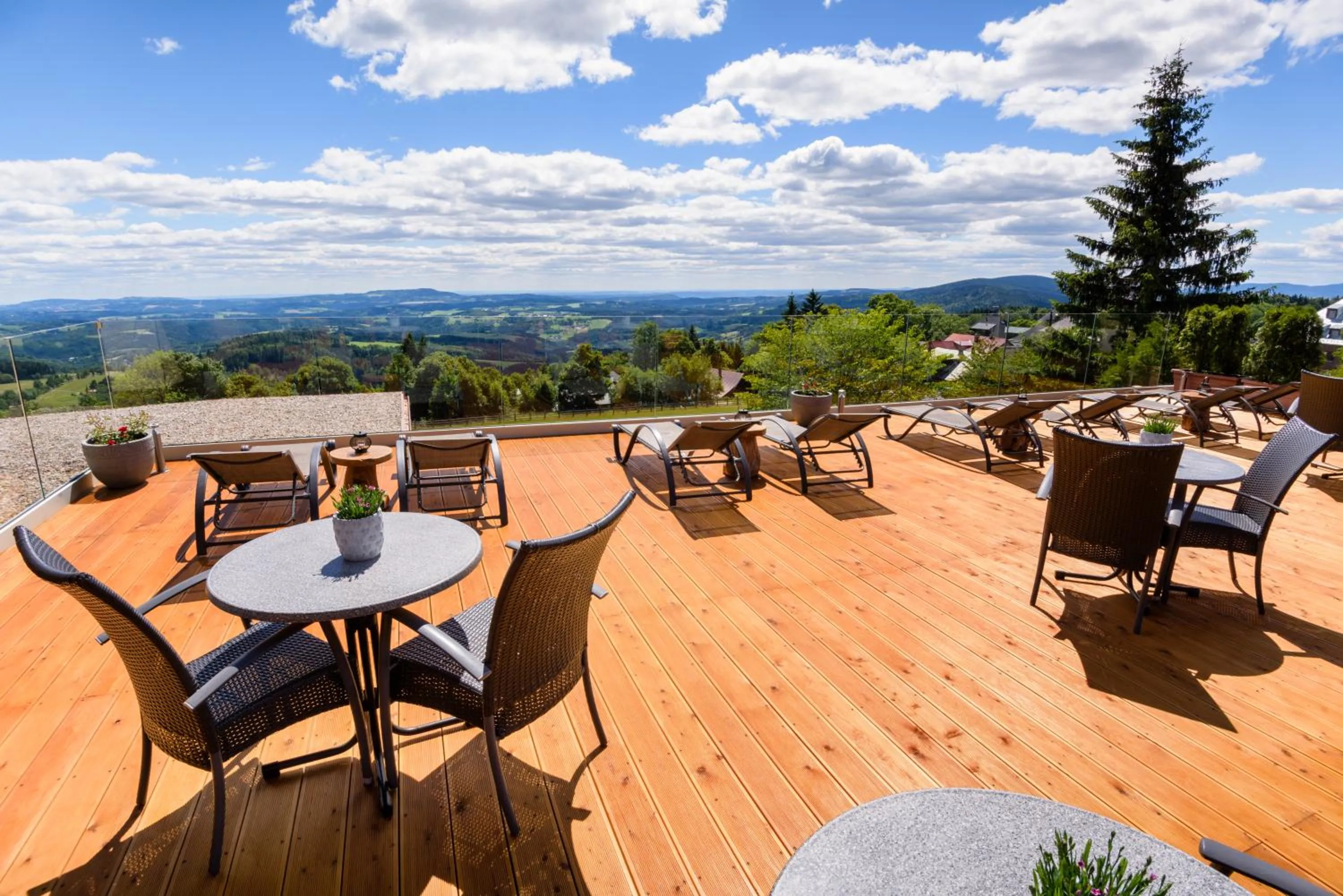 Natural landscape in Wellness hotel V Nebi