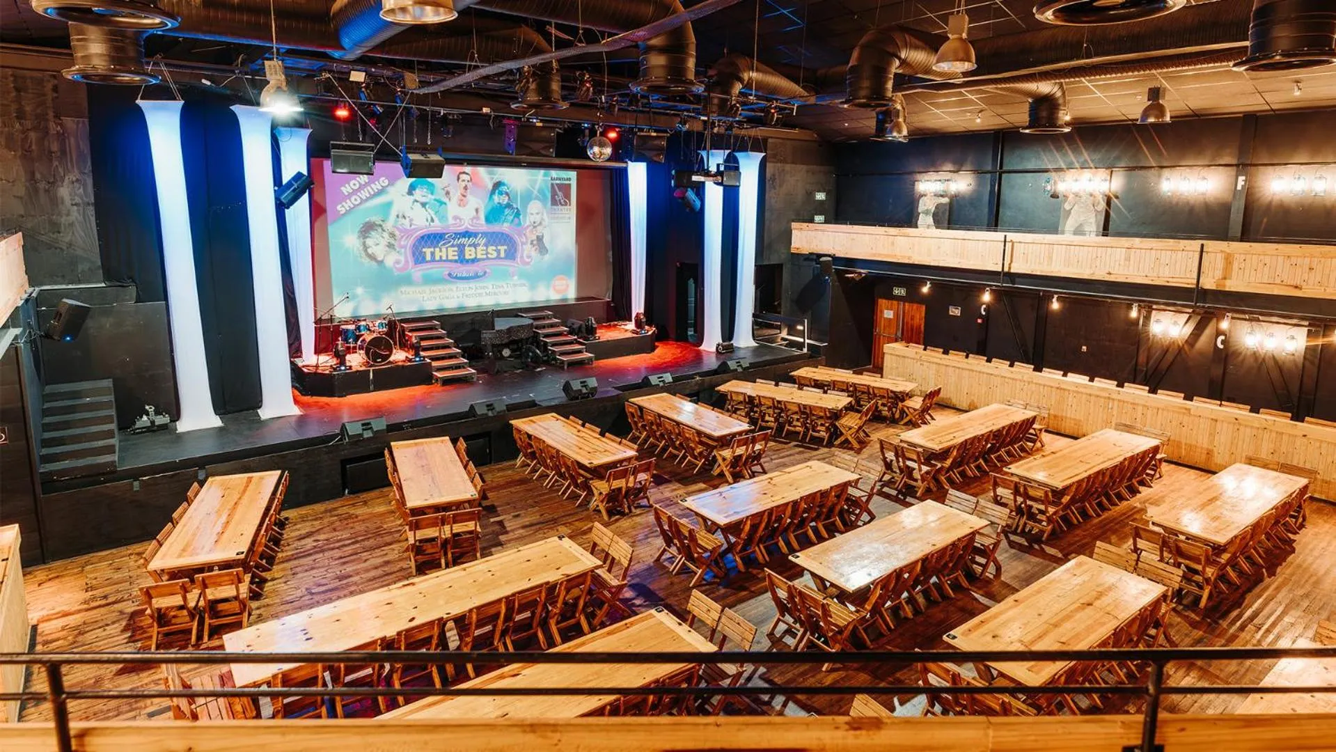 Evening entertainment in Silverstar Hotel