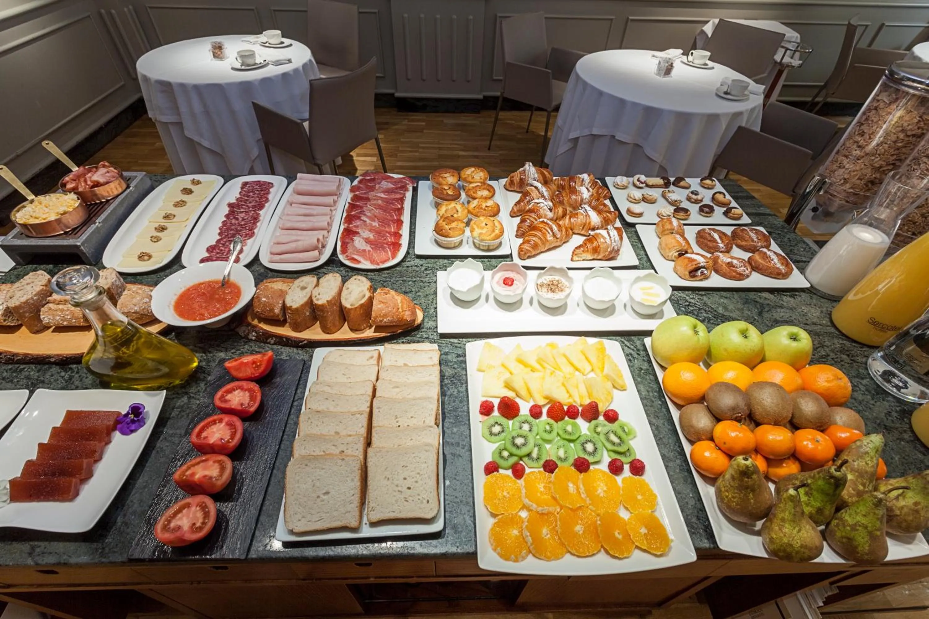 Buffet breakfast in Habitus Hotel Europa