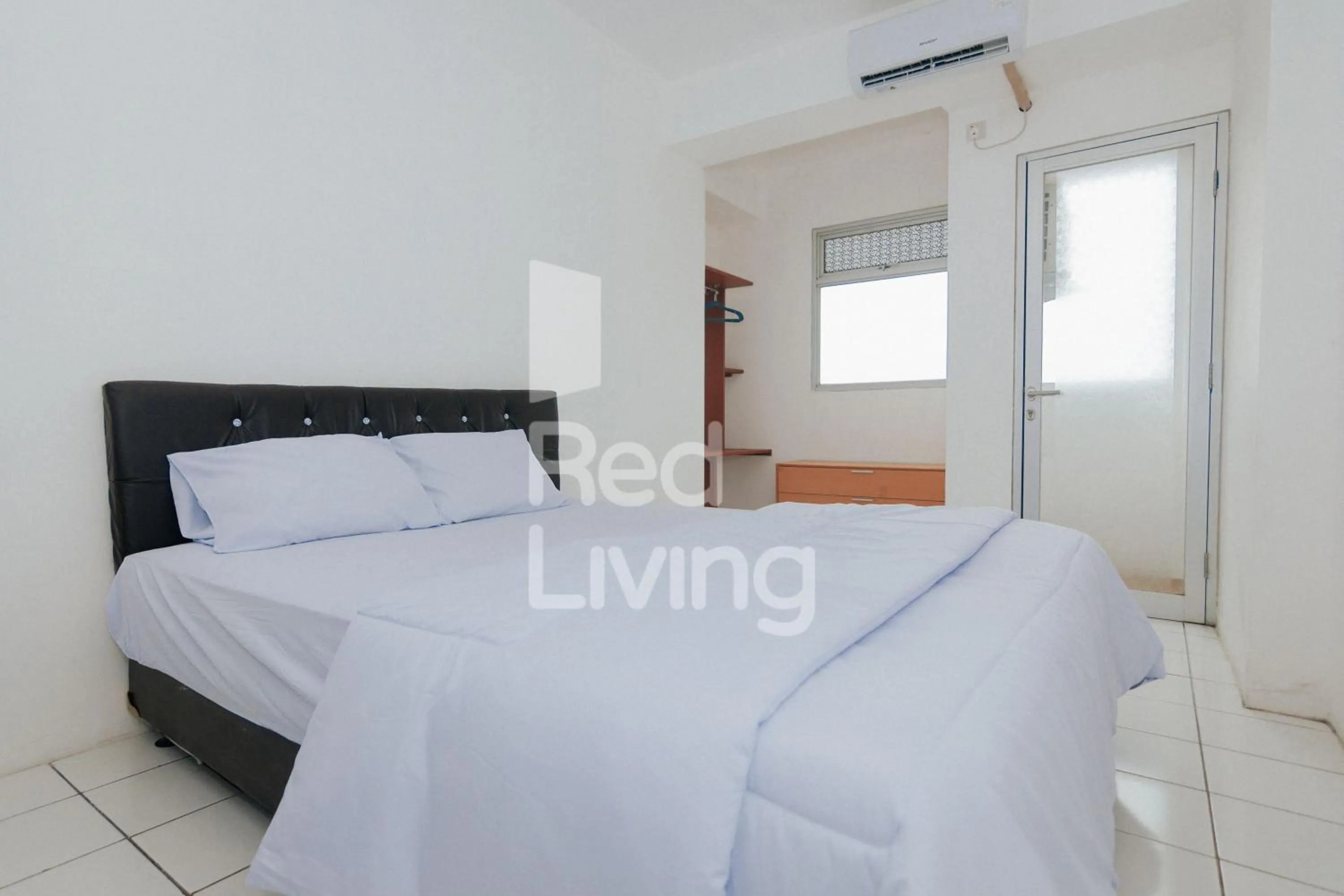 Bedroom in RedLiving Apartemen Gunung Putri Square - TOP Room
