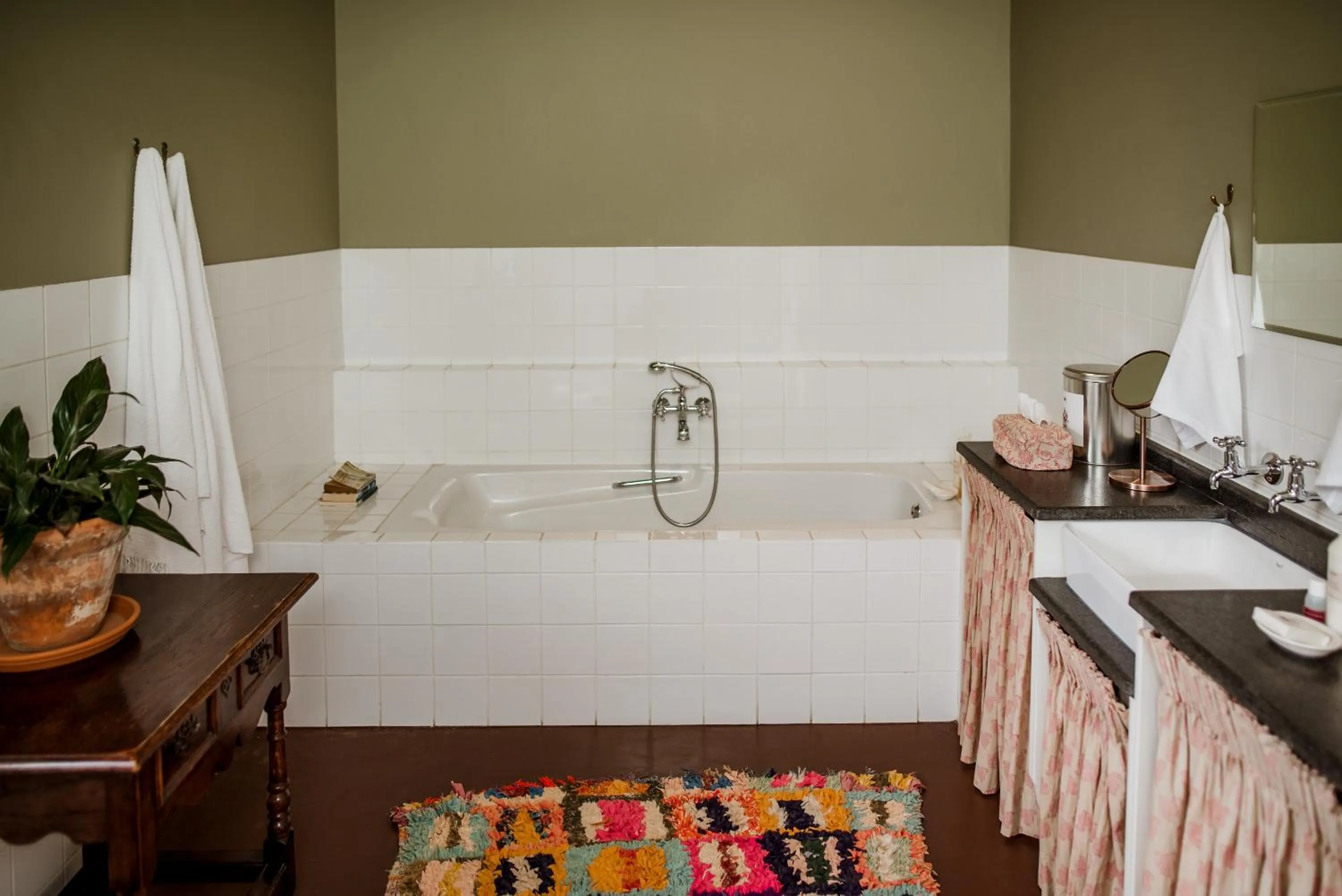 Bathroom in Dorp Hotel