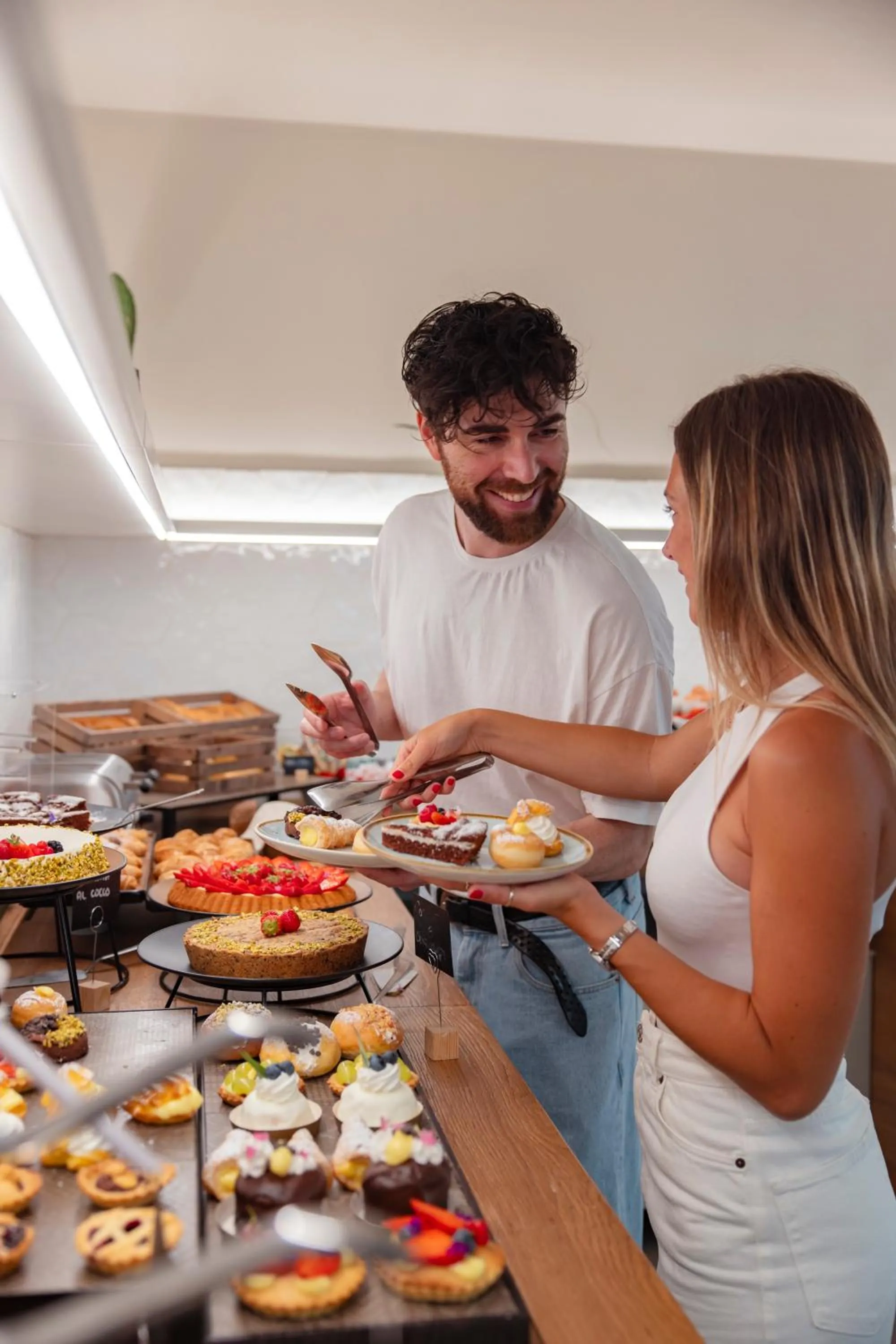Food and drinks in Open Hotel