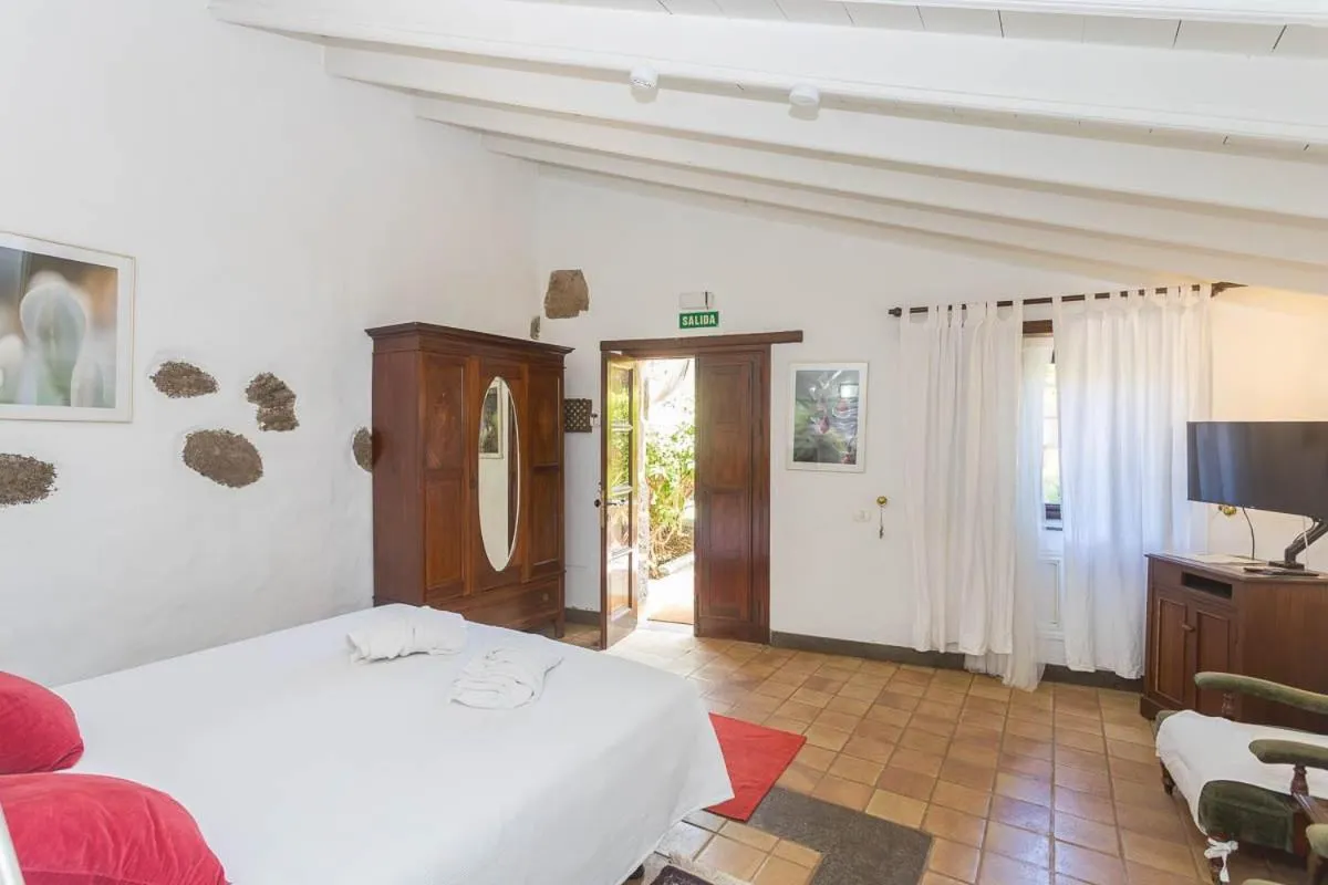 Bed in GuestReady - Hotel Rural Las Calas