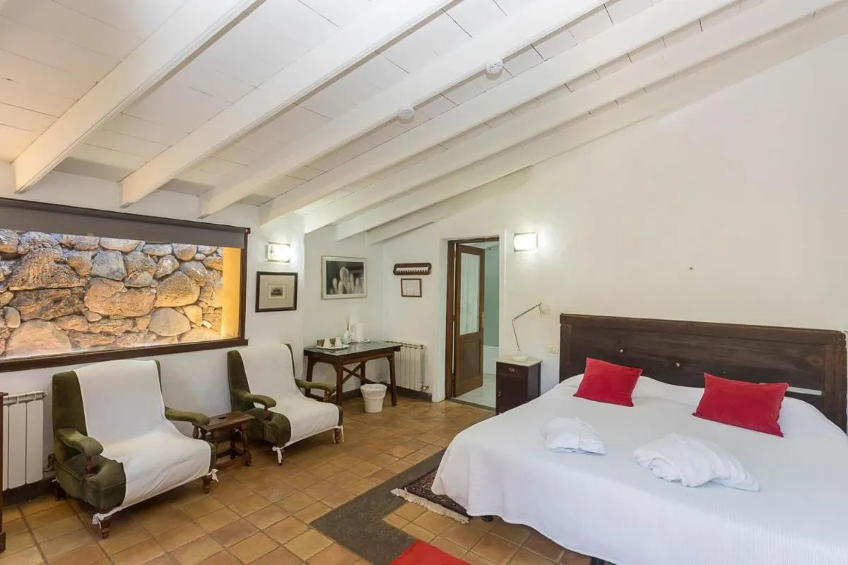 Bed in GuestReady - Hotel Rural Las Calas