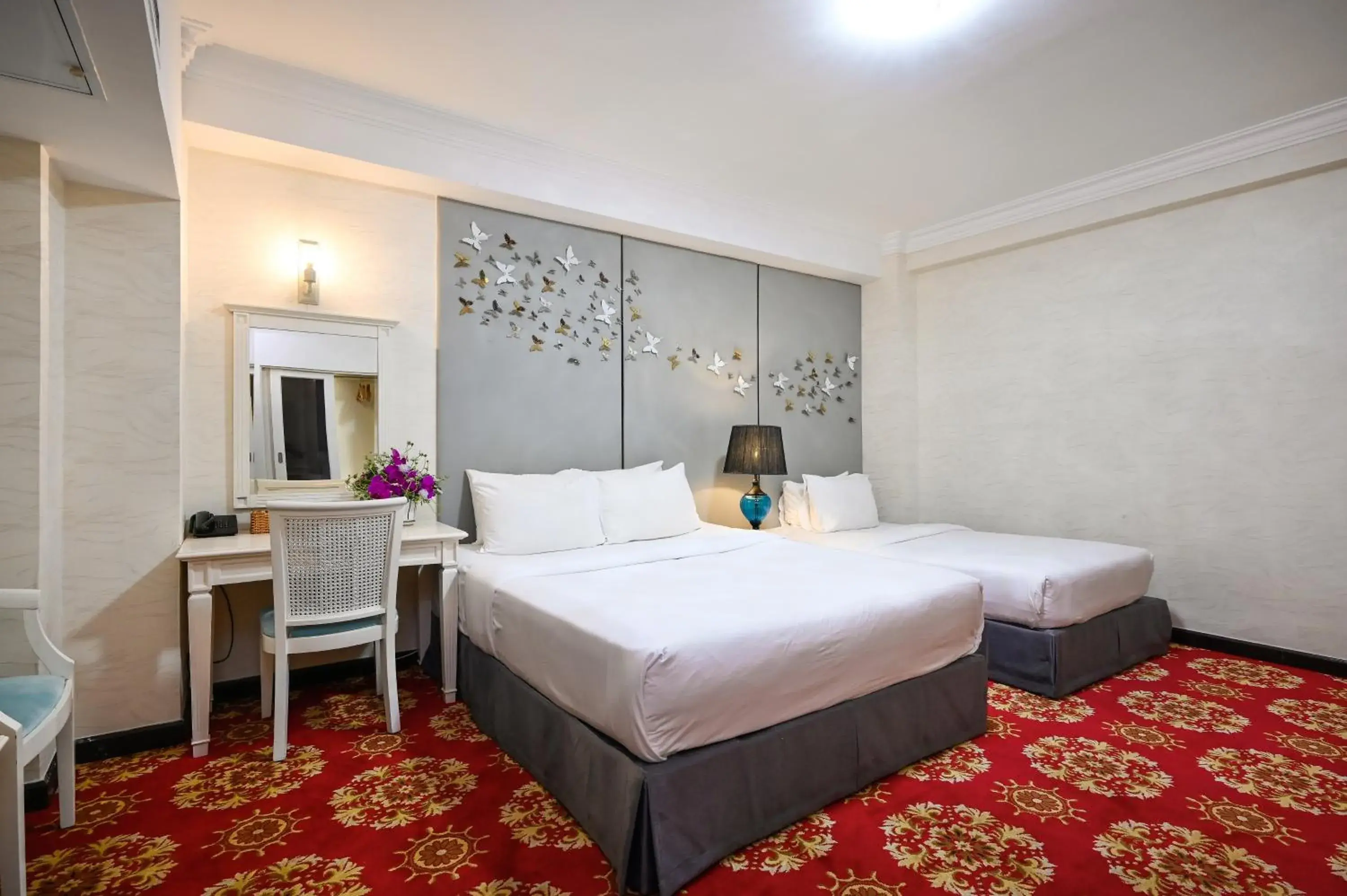 Bedroom, Bed in California Saigon Hotel & Rooftop Pool Bedroom, Bed in California Saigon Hotel & Rooftop Pool