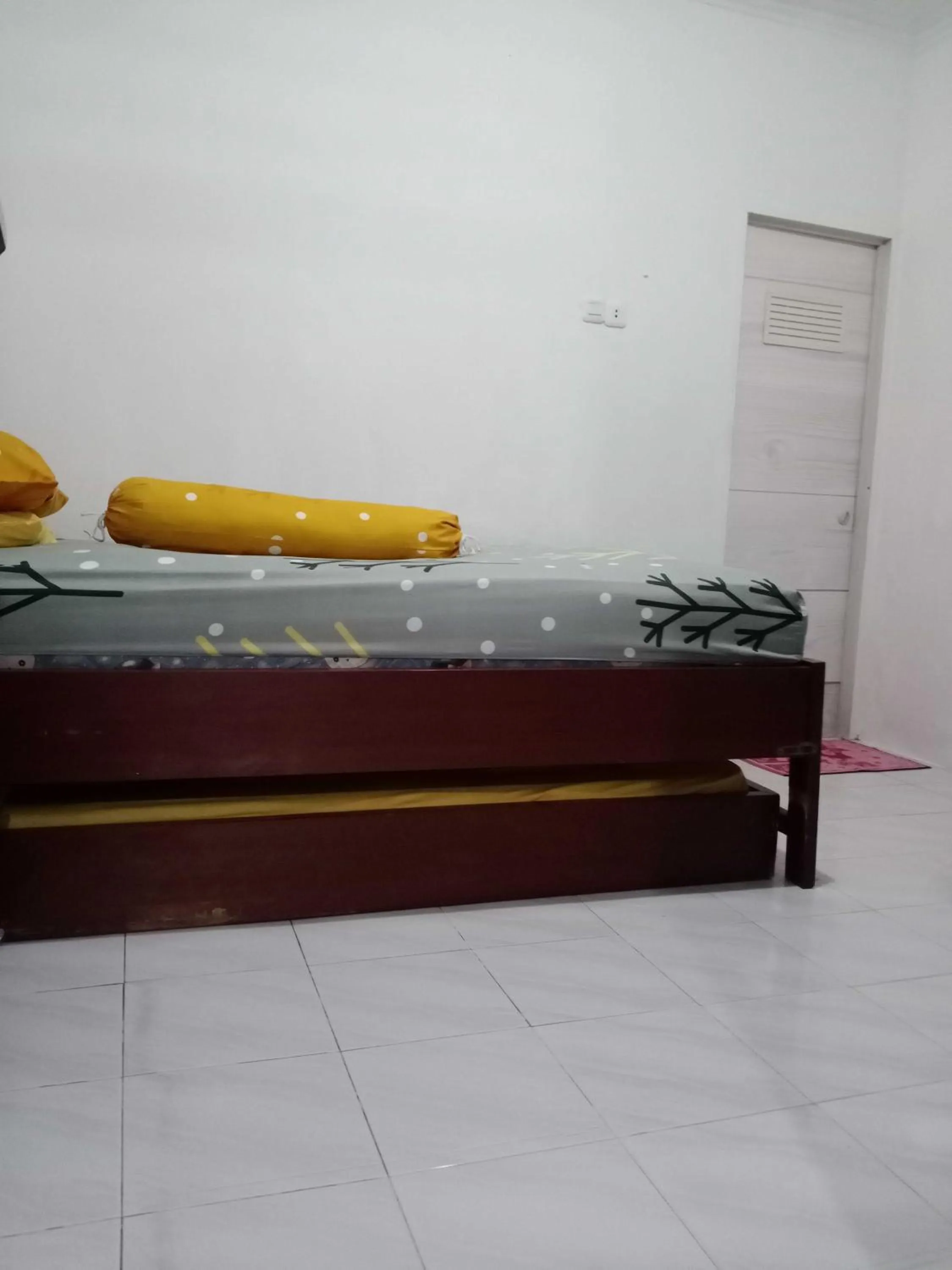 Bedroom in SPOT ON 91597 Sharie Homestay Syariah