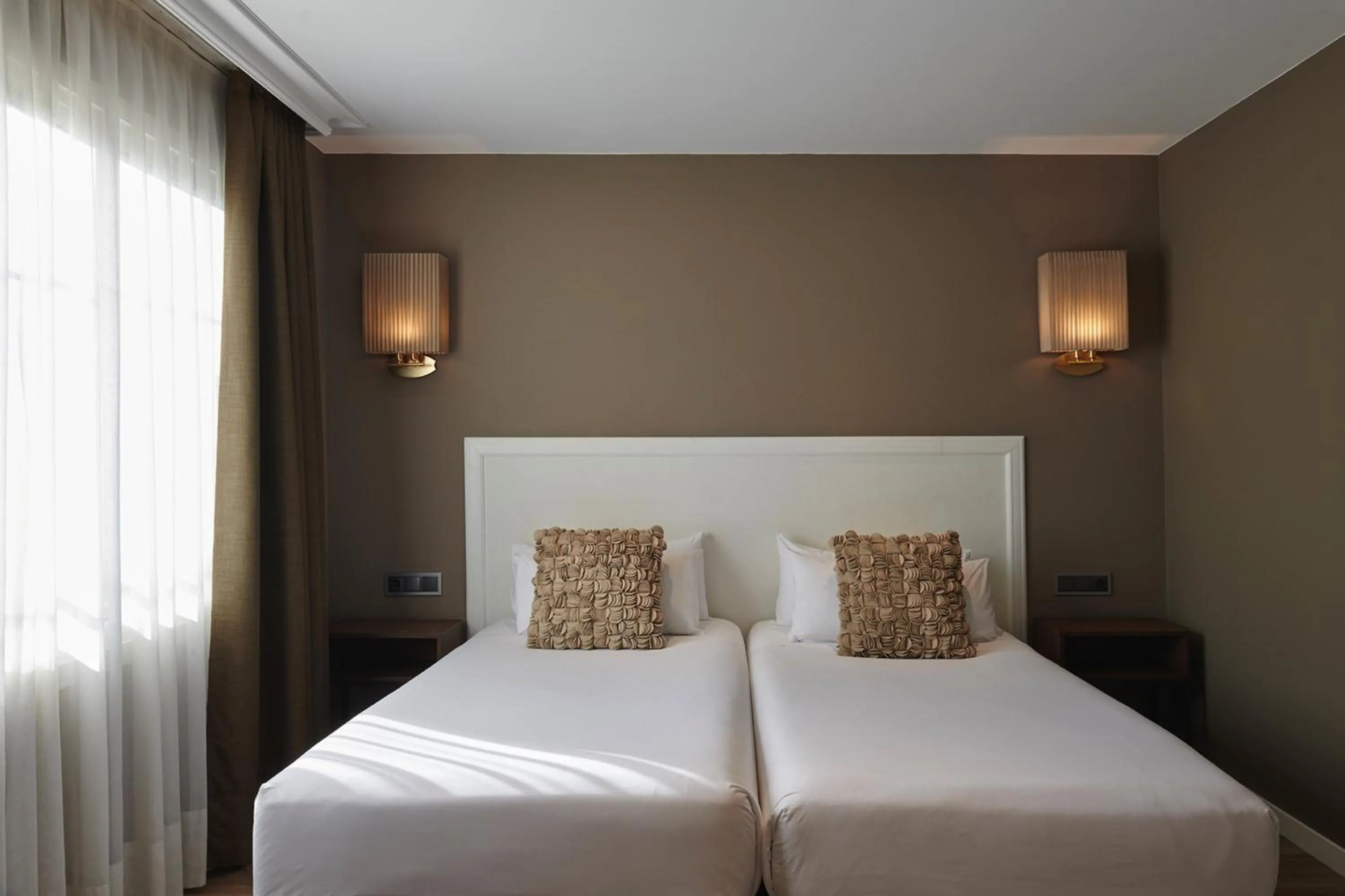 Bed in Acta Splendid