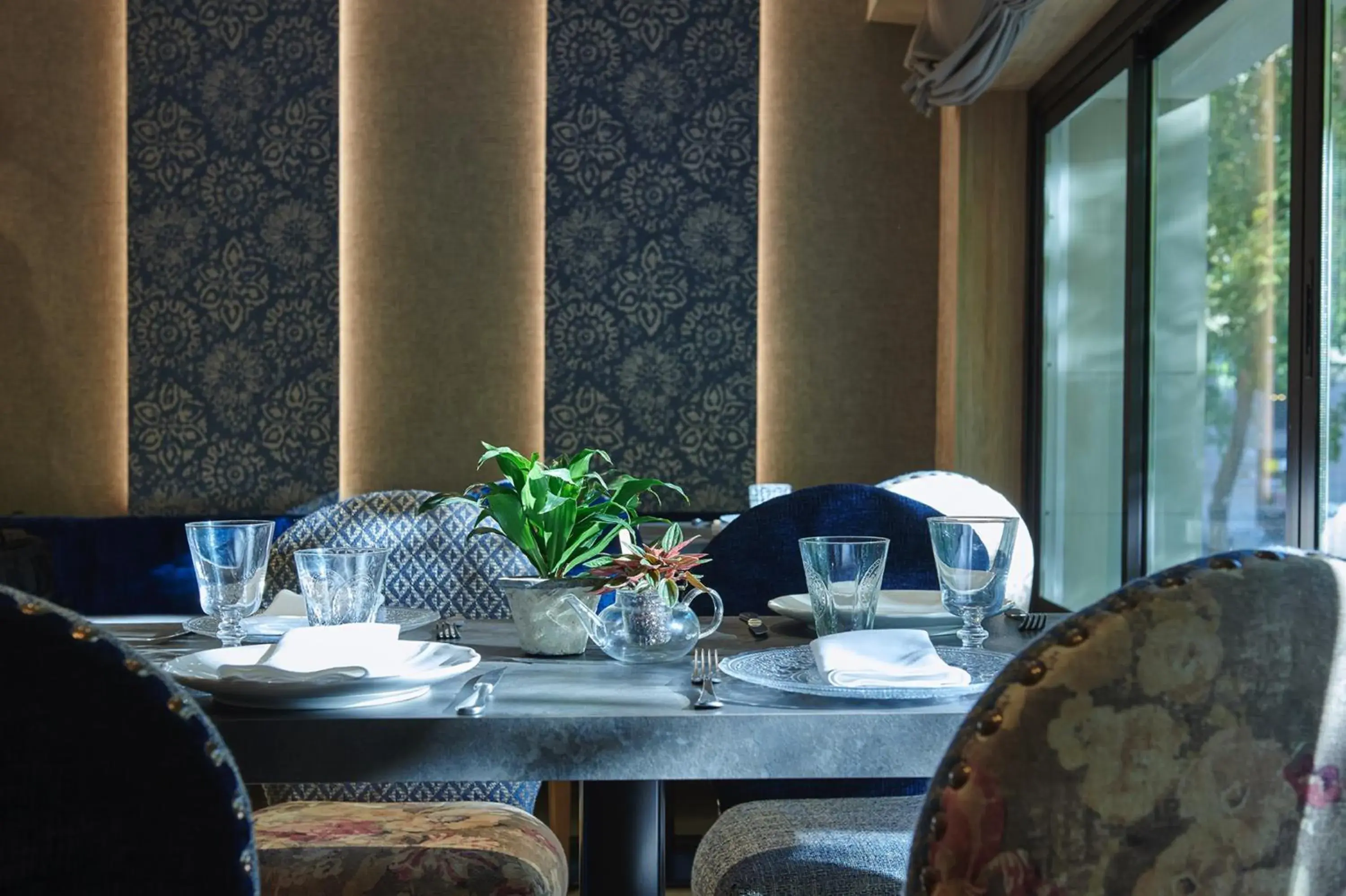 Breakfast in Acta Splendid Breakfast in Acta Splendid