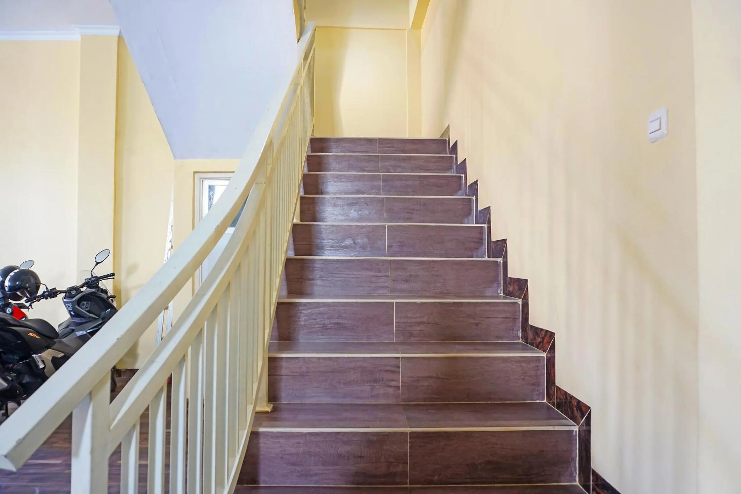 Lobby or reception in Hotel O Homestay Anitha Syariah Makassar