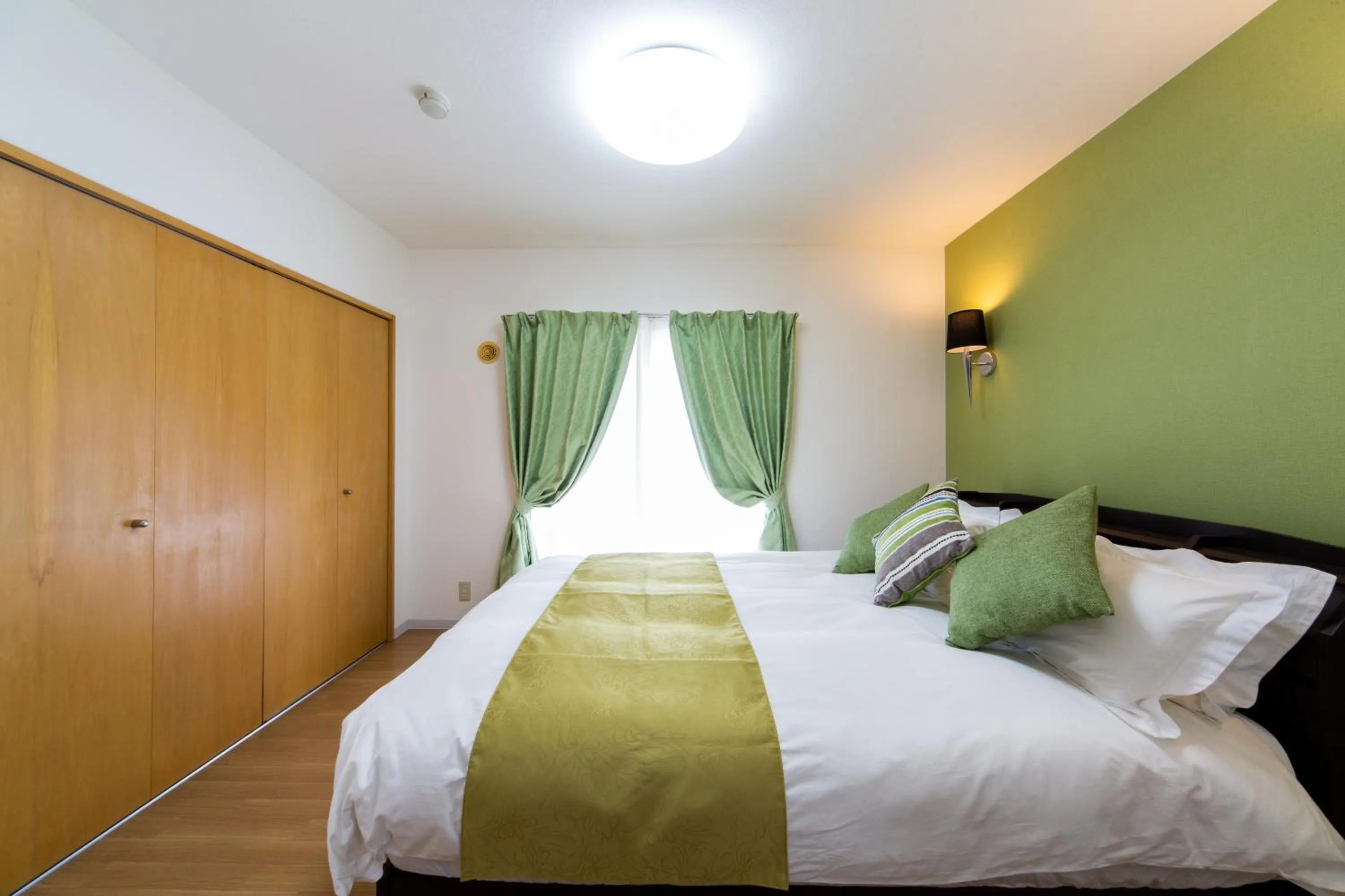 Bed in Sapporo Residential Juno