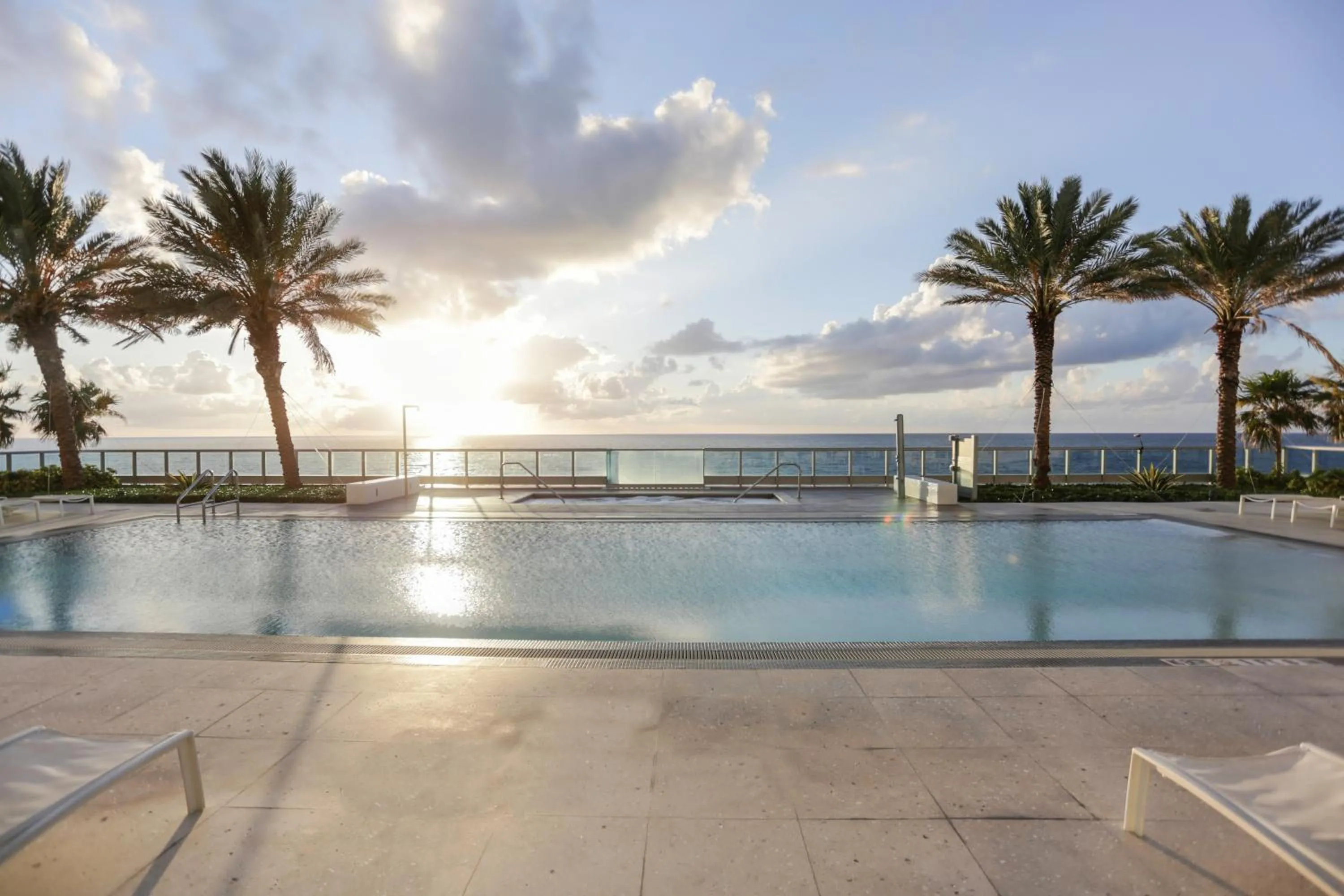 Swimming pool in Monte Carlo by Miami Vacations