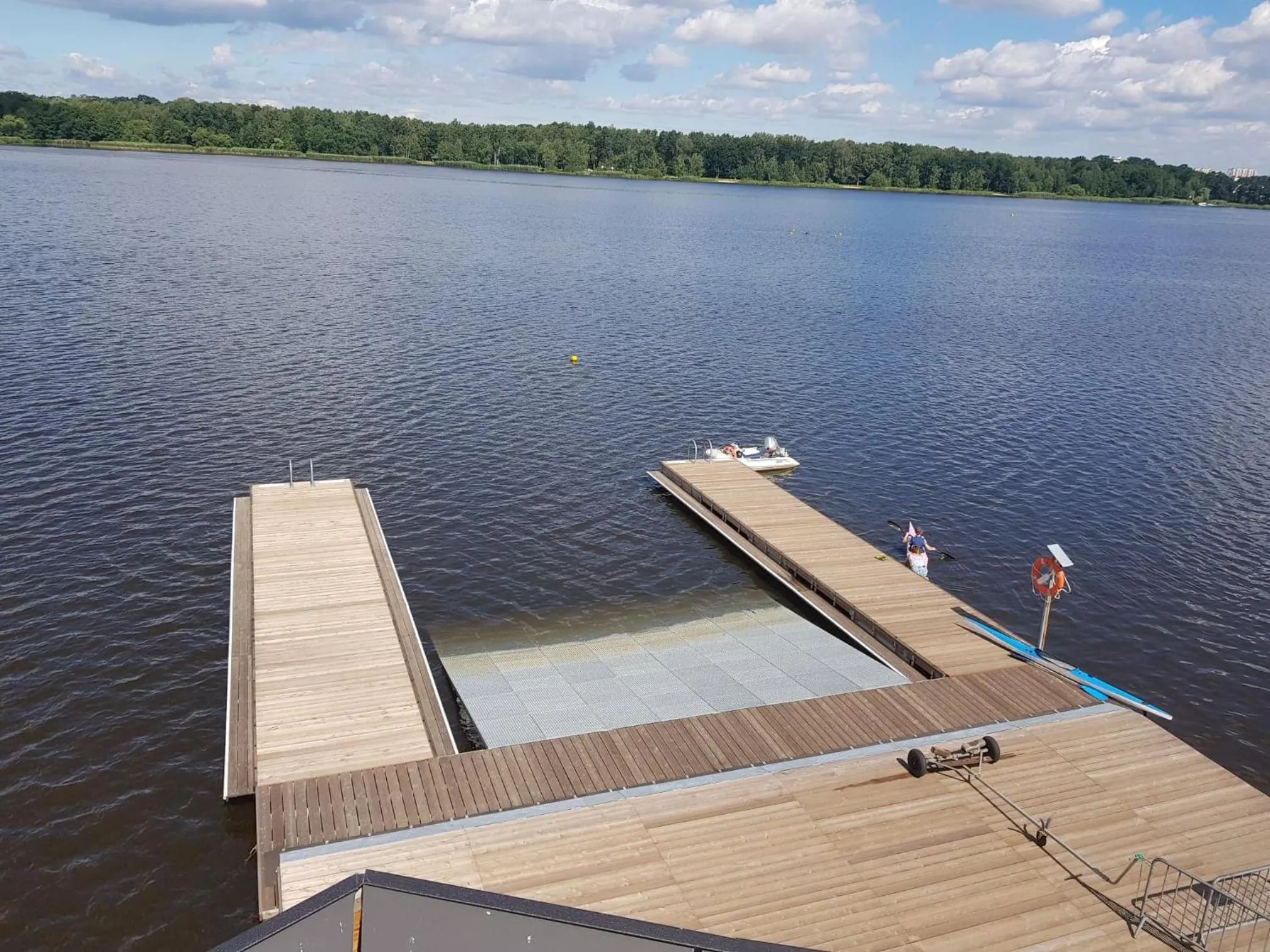 Pokoje Gościnne Nad Jeziorem