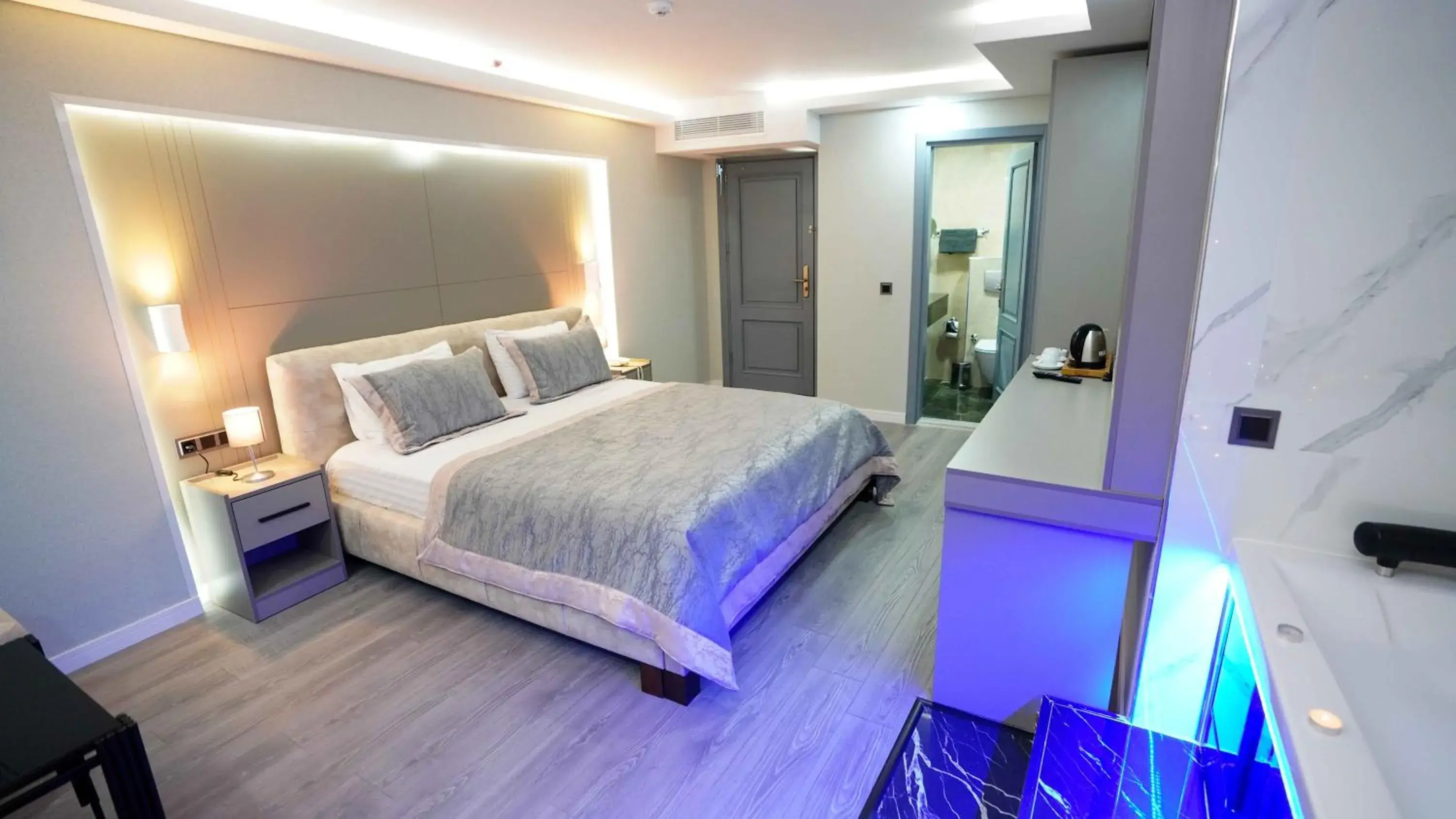 Bed in AURA MARINA HOTEL Bed in AURA MARINA HOTEL