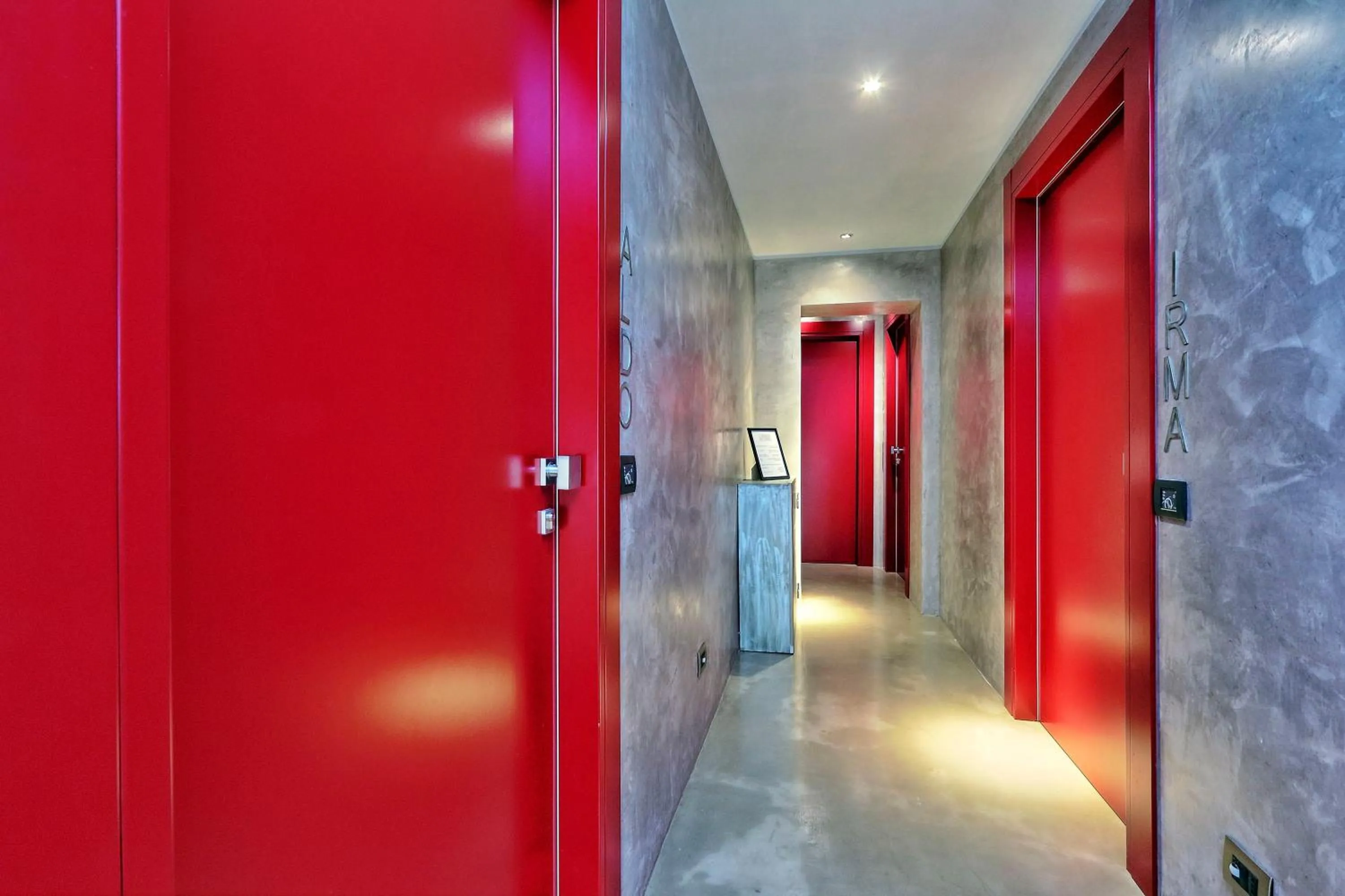 Decorative detail in Mama's Home Rome