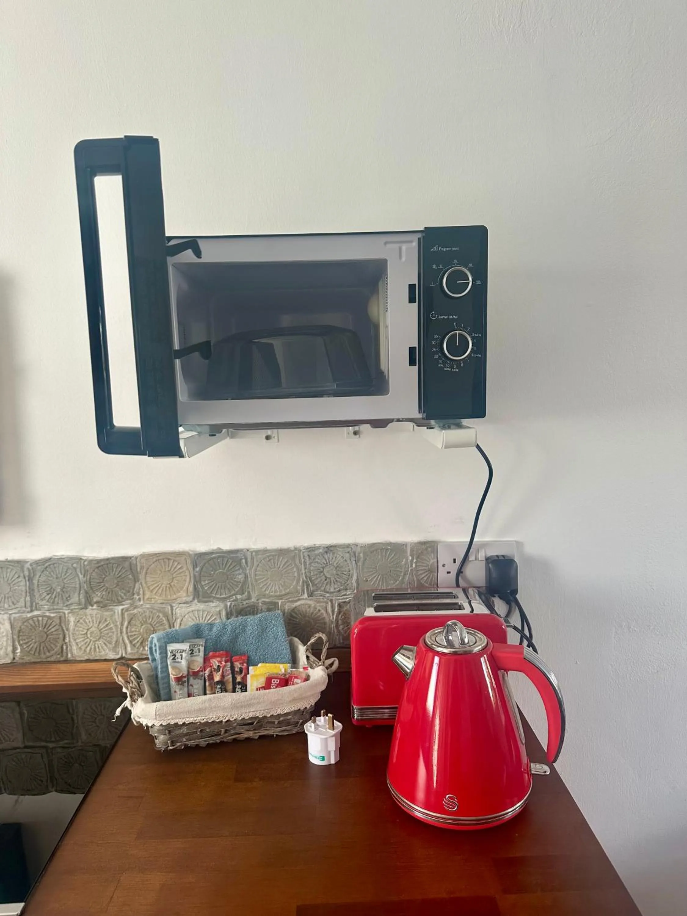 Kitchen or kitchenette in Sunside Inn Hotel