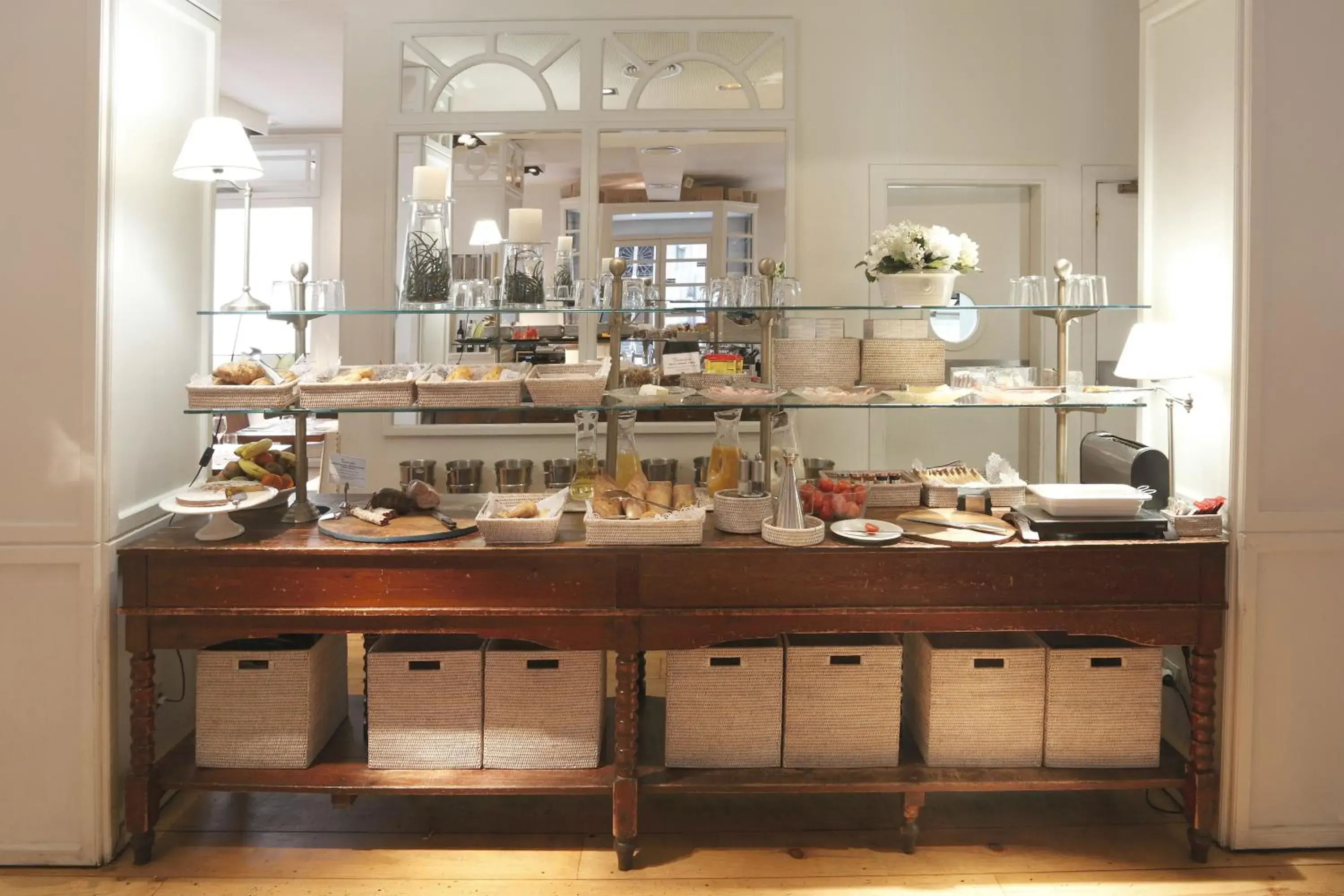 Restaurant/places to eat in Ciutat de Girona Restaurant/places to eat in Ciutat de Girona