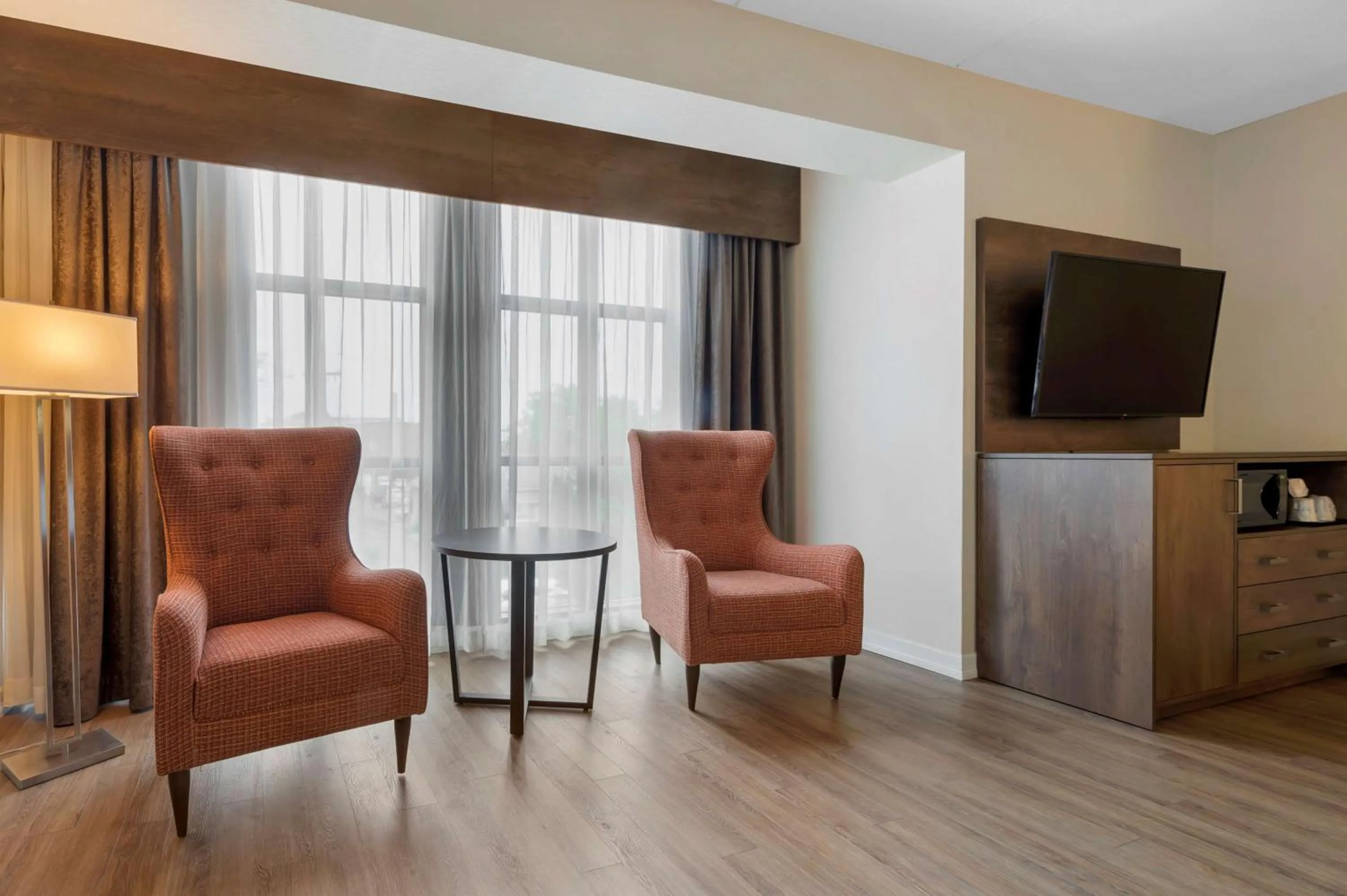 Bedroom in Perth Parkside Hotel and Spa, BW Premier Collection