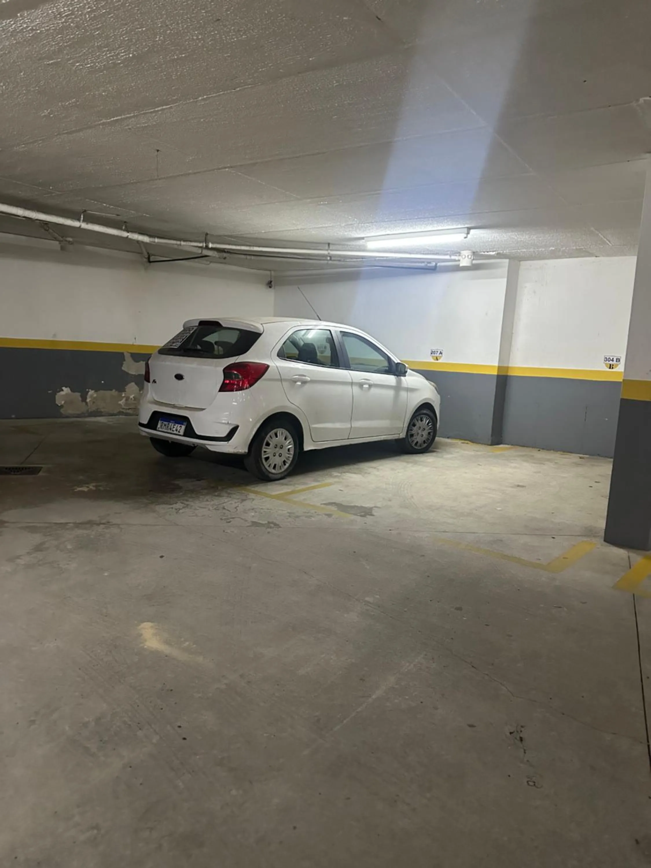 Apartamento peracanga com vista para o mar