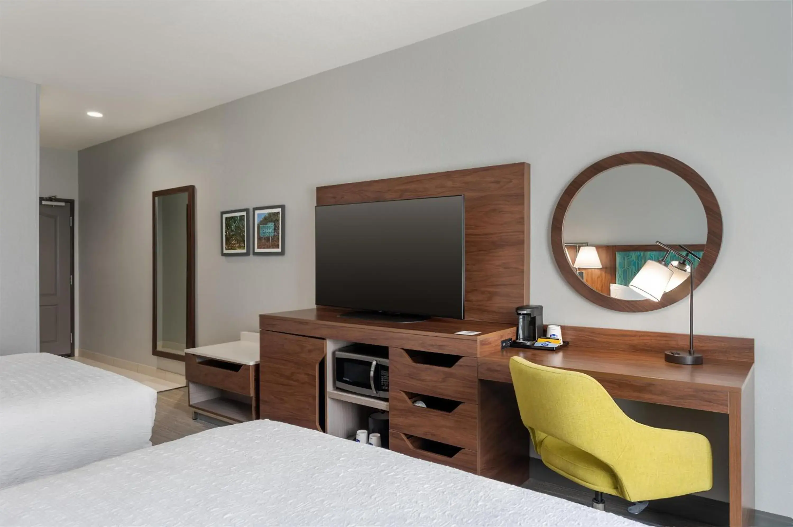 Bedroom, Bed in Hampton Inn Lake Charles Bedroom, Bed in Hampton Inn Lake Charles