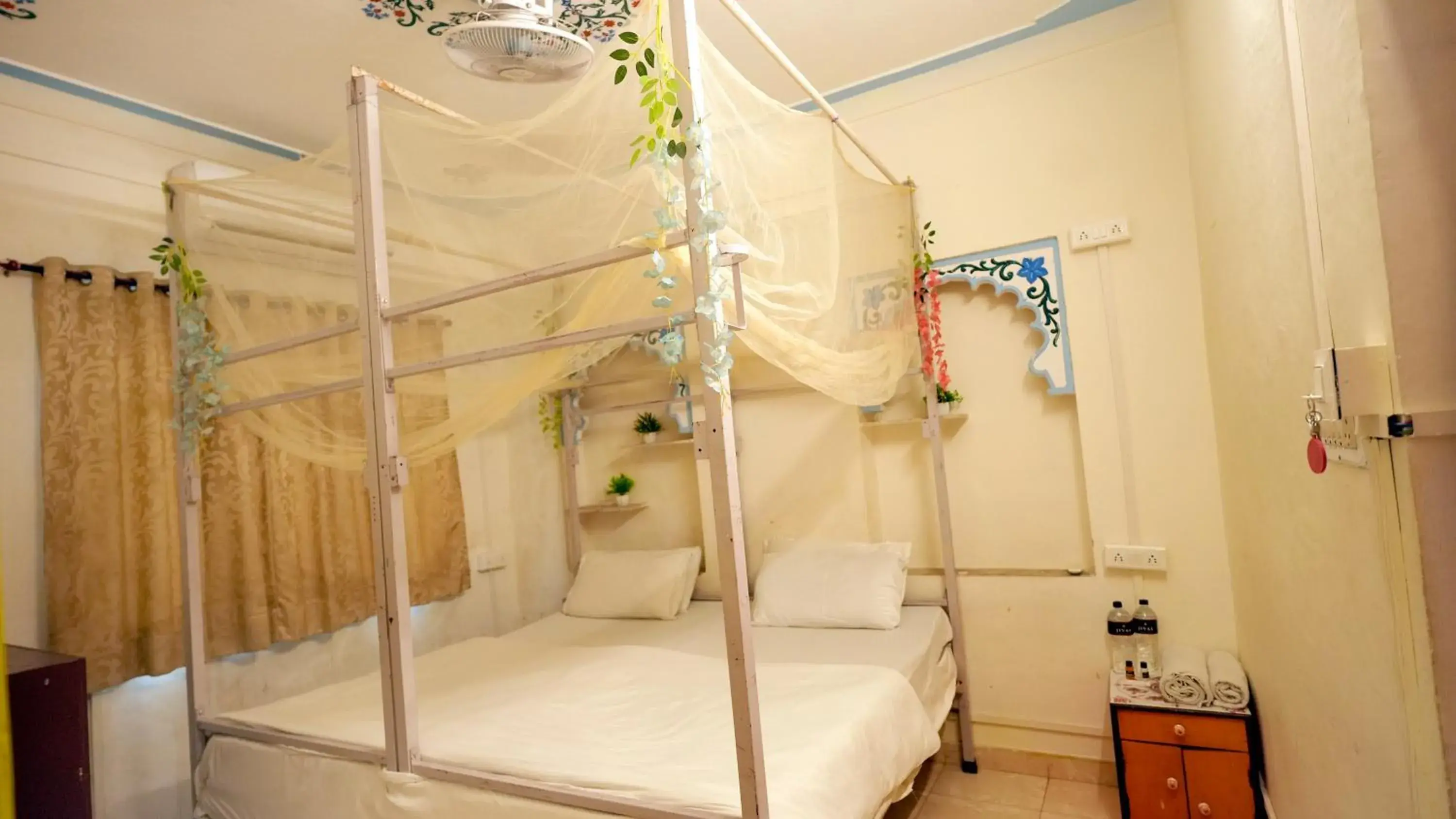 Standard Double Room in Jungle by sturmfrei Udaipur Standard Double Room in Jungle by sturmfrei Udaipur