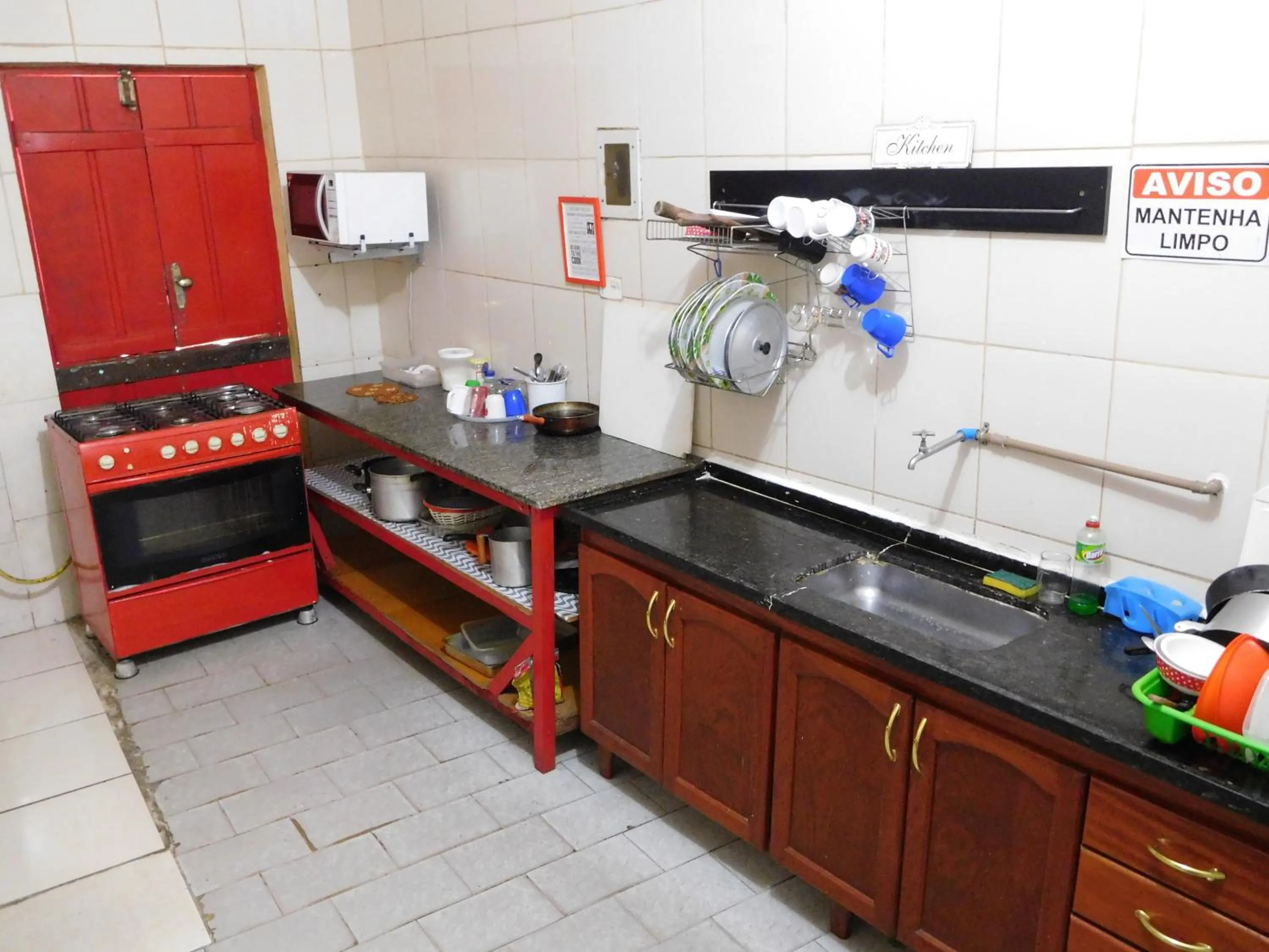 Kitchen or kitchenette in Vibe Hostel Paraty
