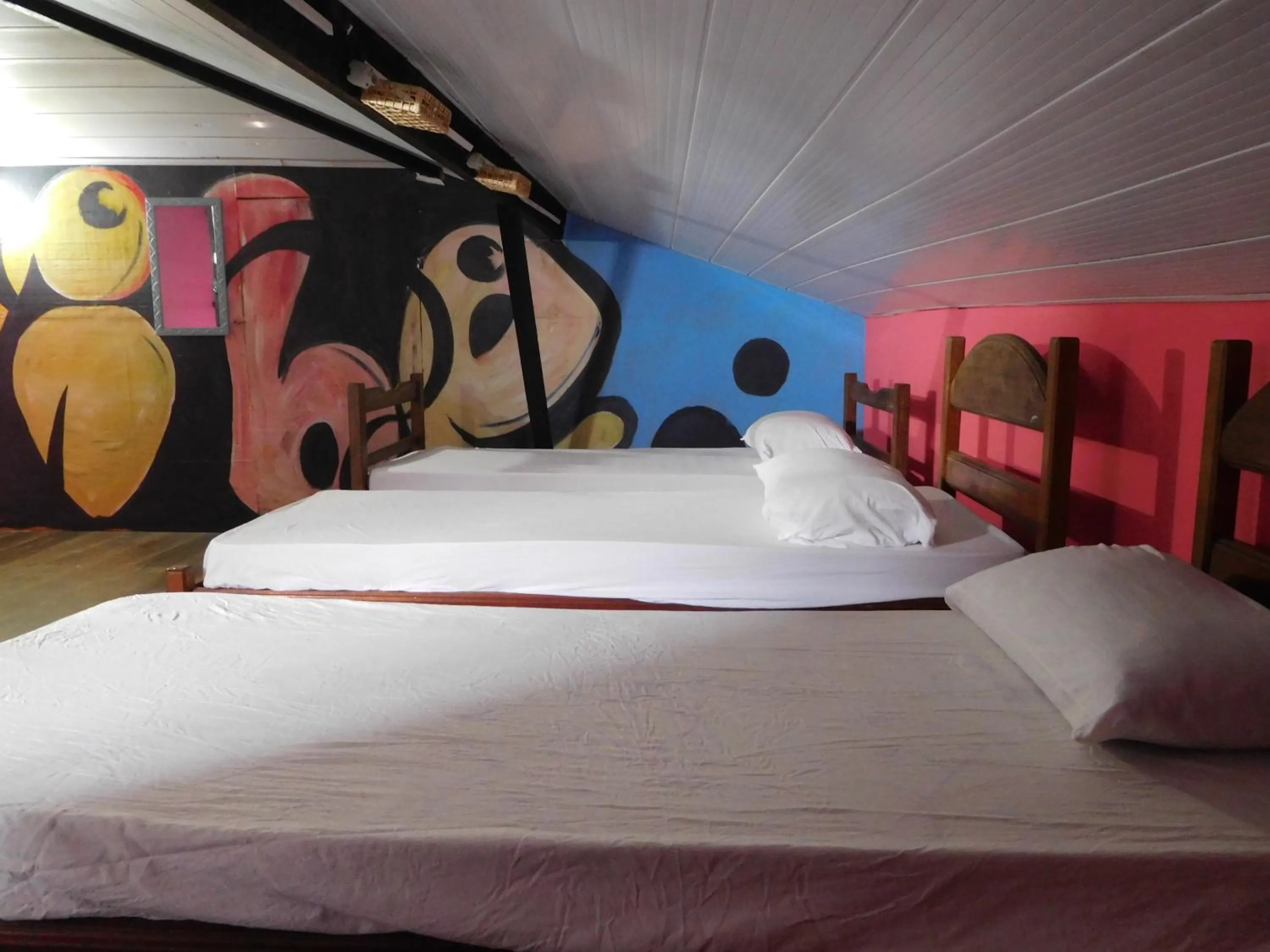 Bedroom, Bed in Vibe Hostel Paraty