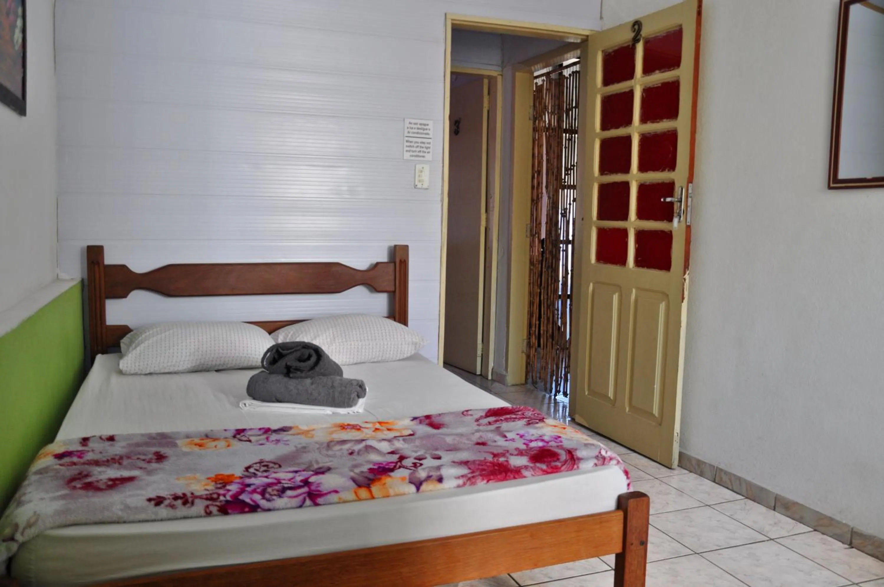cot, Bed in Vibe Hostel Paraty