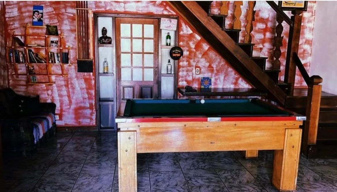 Billiard in Vibe Hostel Paraty