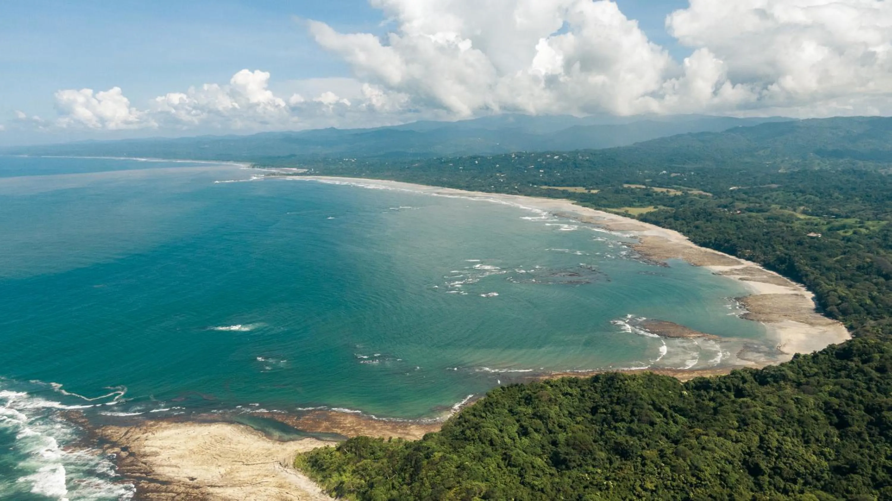 Beach in Hotel Guiones